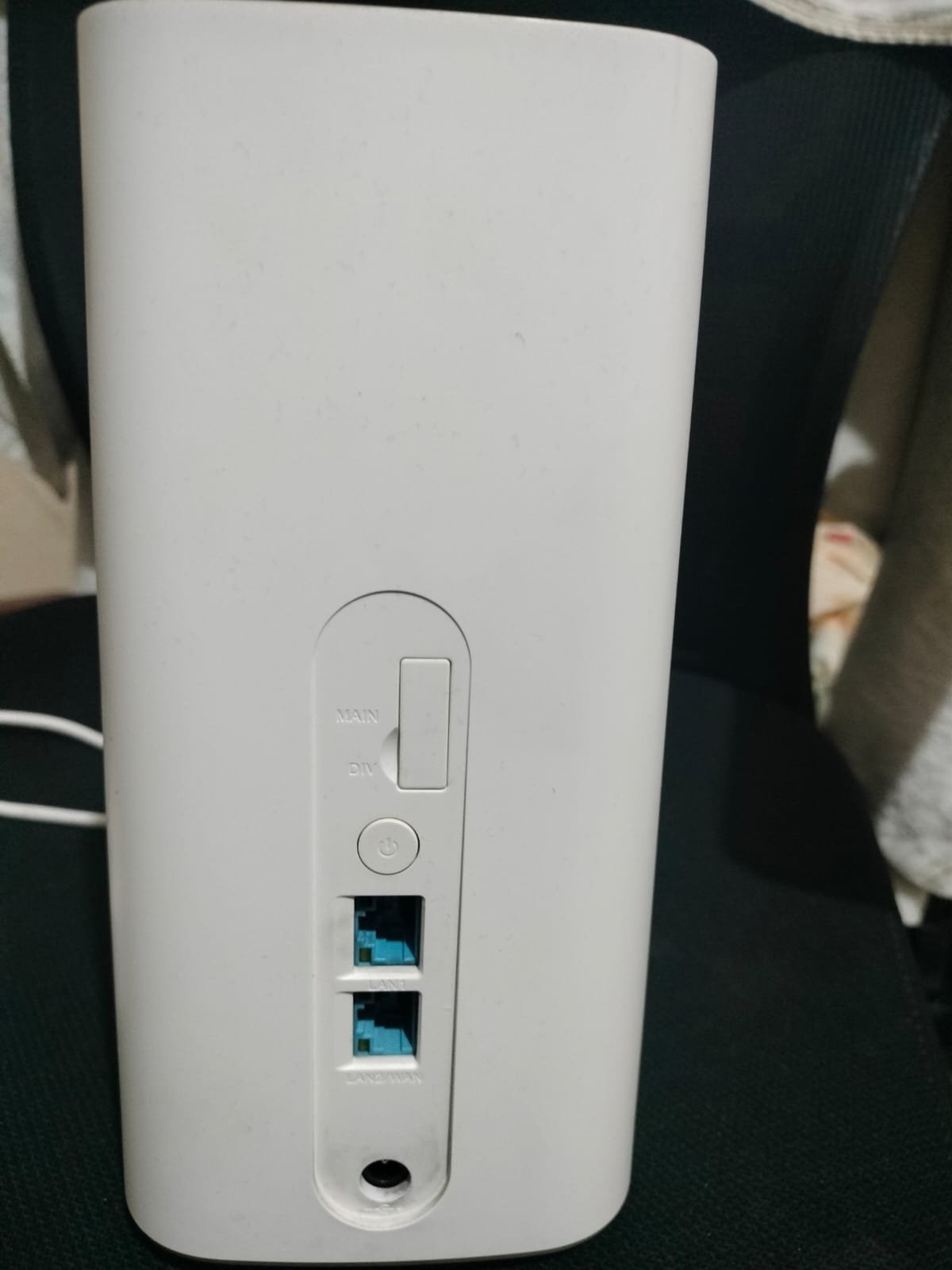 Huawei H112-372 5G CPE Router – Unlocked | Excellent Condition | - Image 2