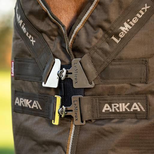 Arika Ripstop 100g Turnout Rug Alpine - Image 2