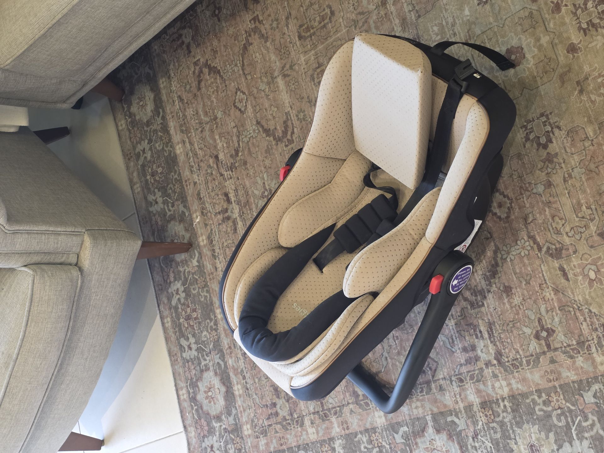 Baby car seat - Image 4