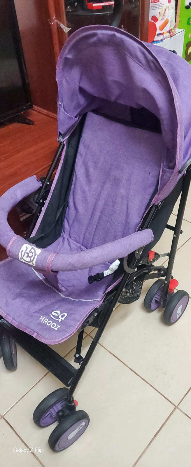 Used kids Purple Stroller - Image 9