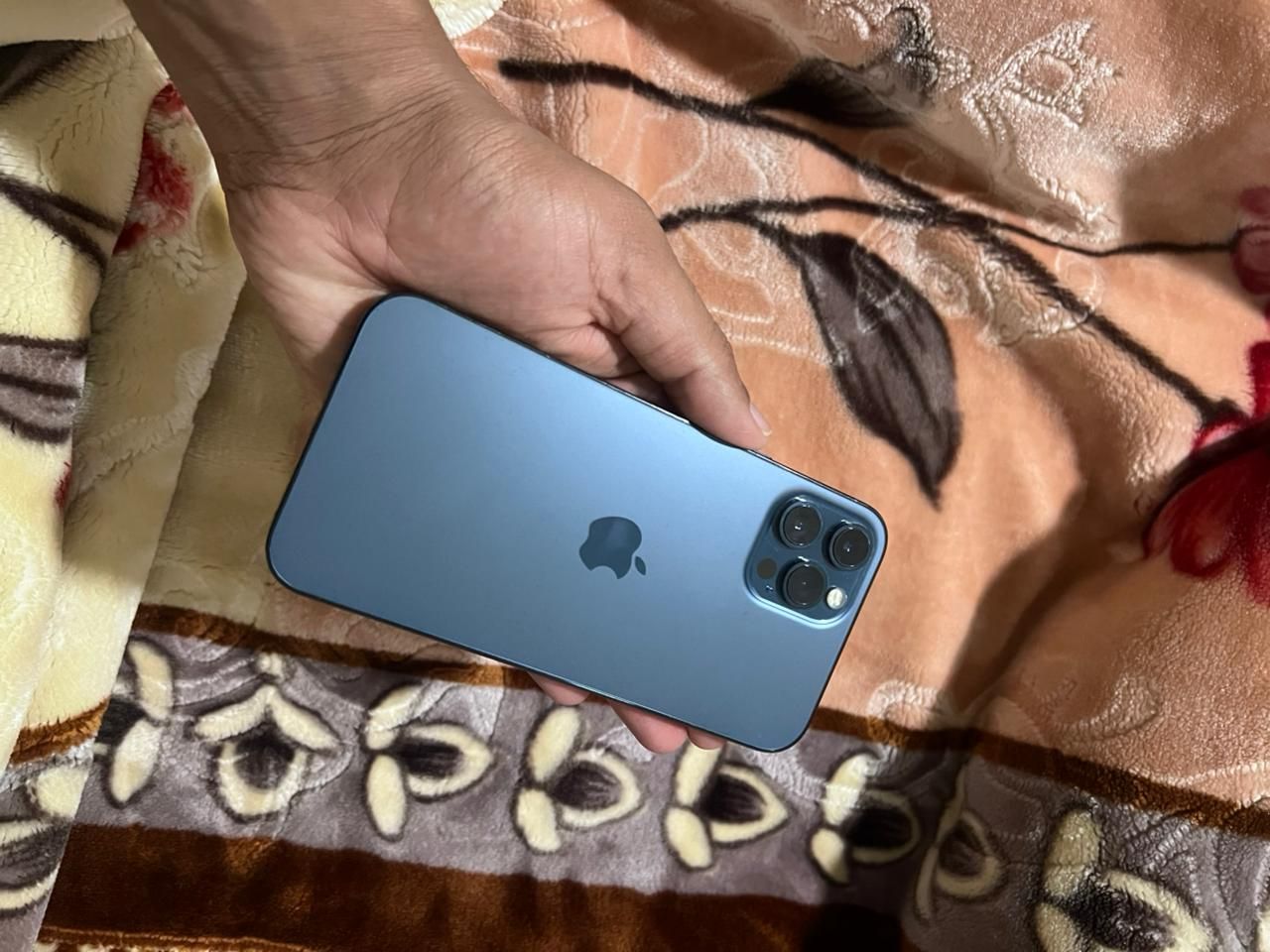 IPhone 12  pro Max - Image 6