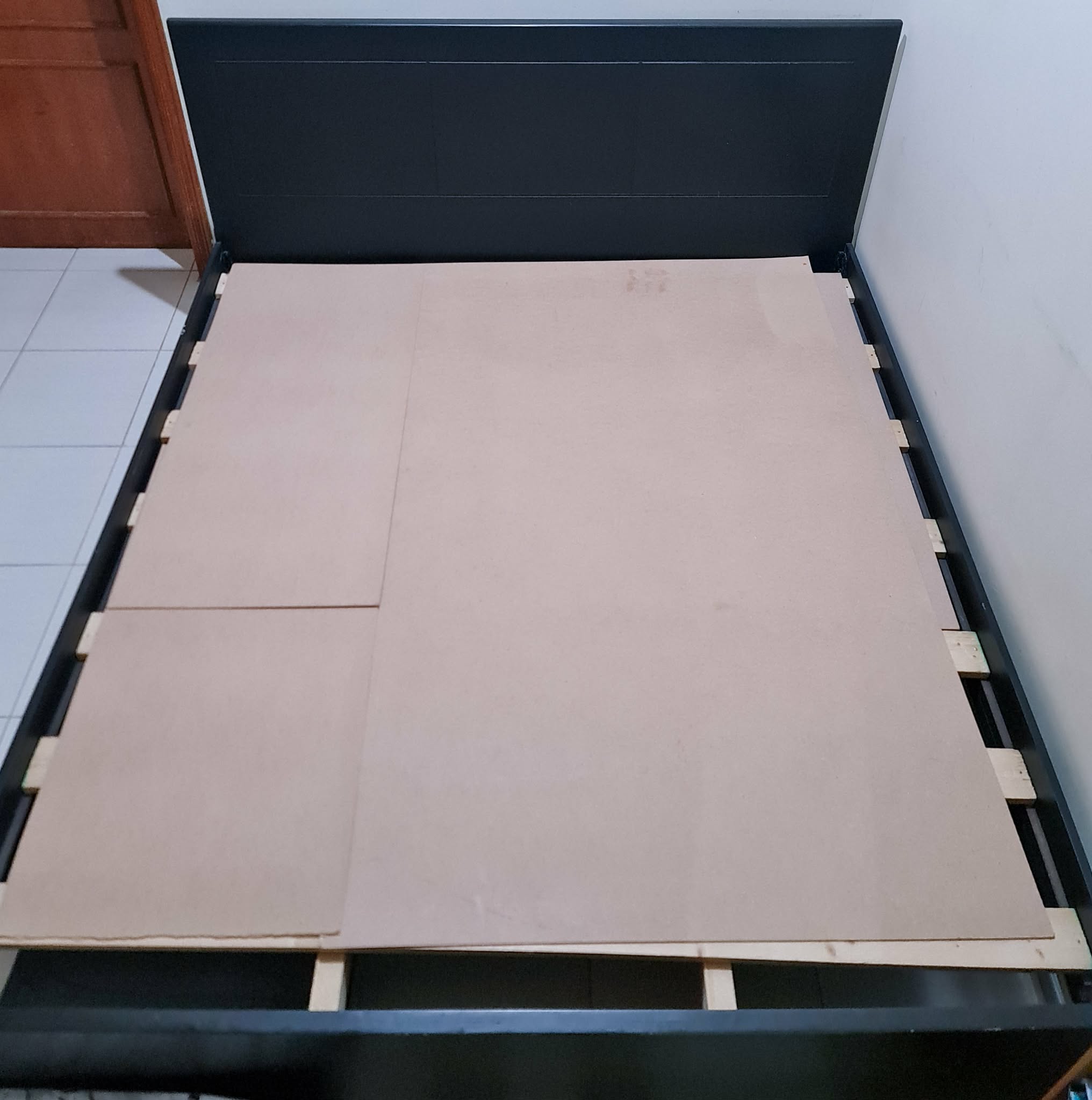 Bed Frame (black) 180cm x 200cm - Image 1