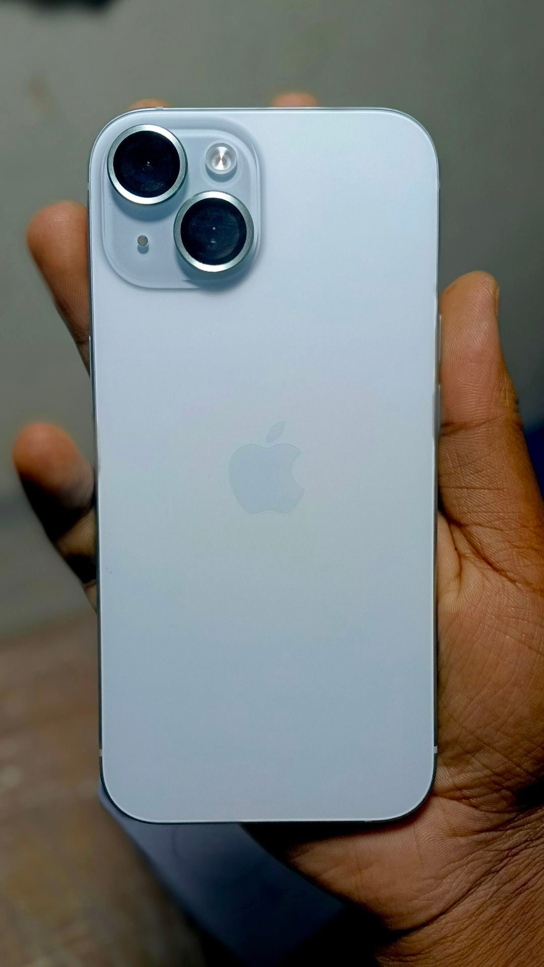 I phone 15  - Image 2