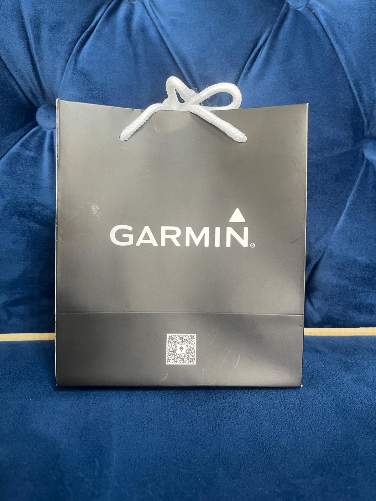 BRAND NEW GARMIN VIVOACTIVE 6 HEALTH & FITNESS SMART WATCH - Image 3