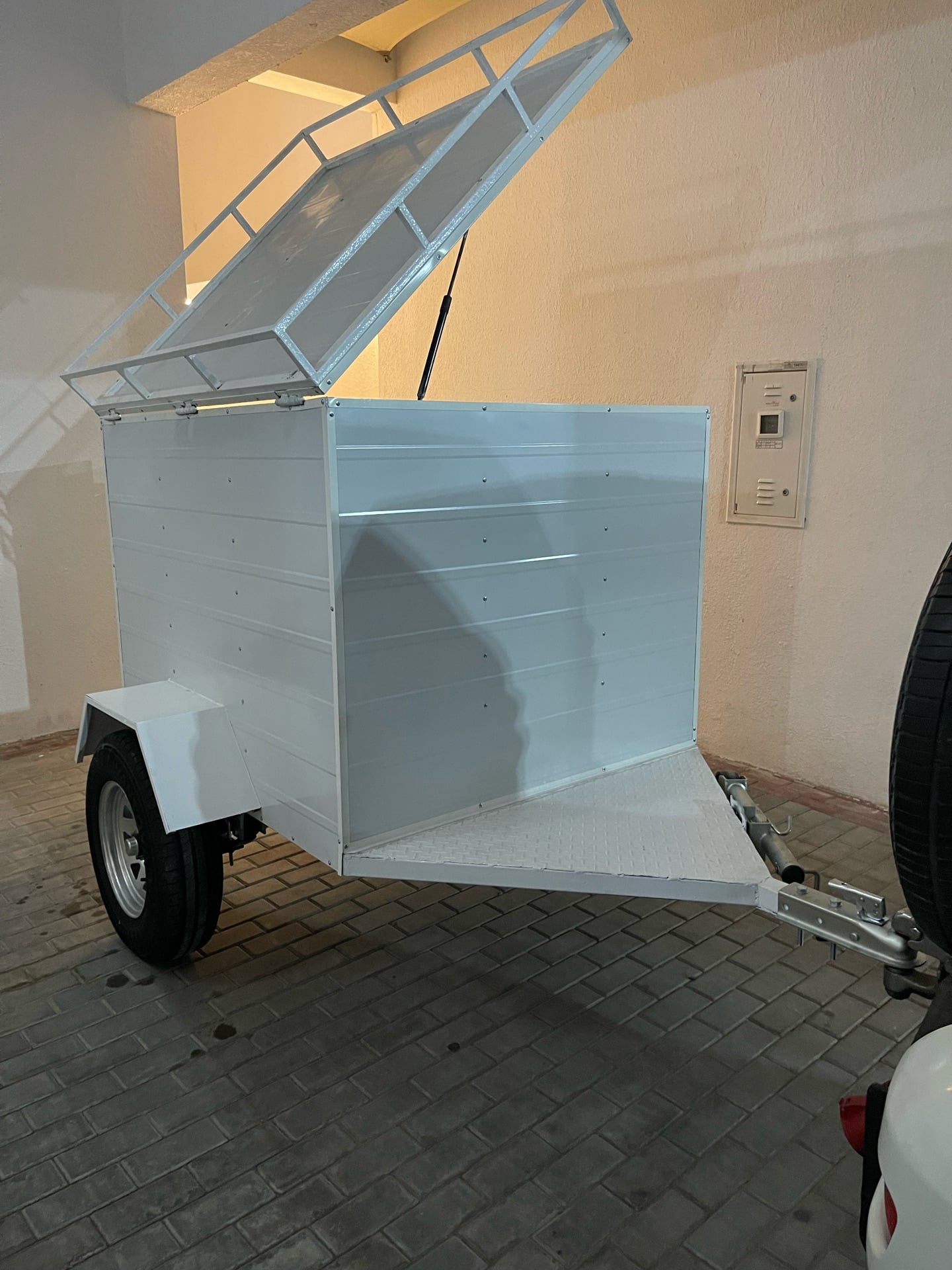 Storage camping Travel small trailer  - Image 2