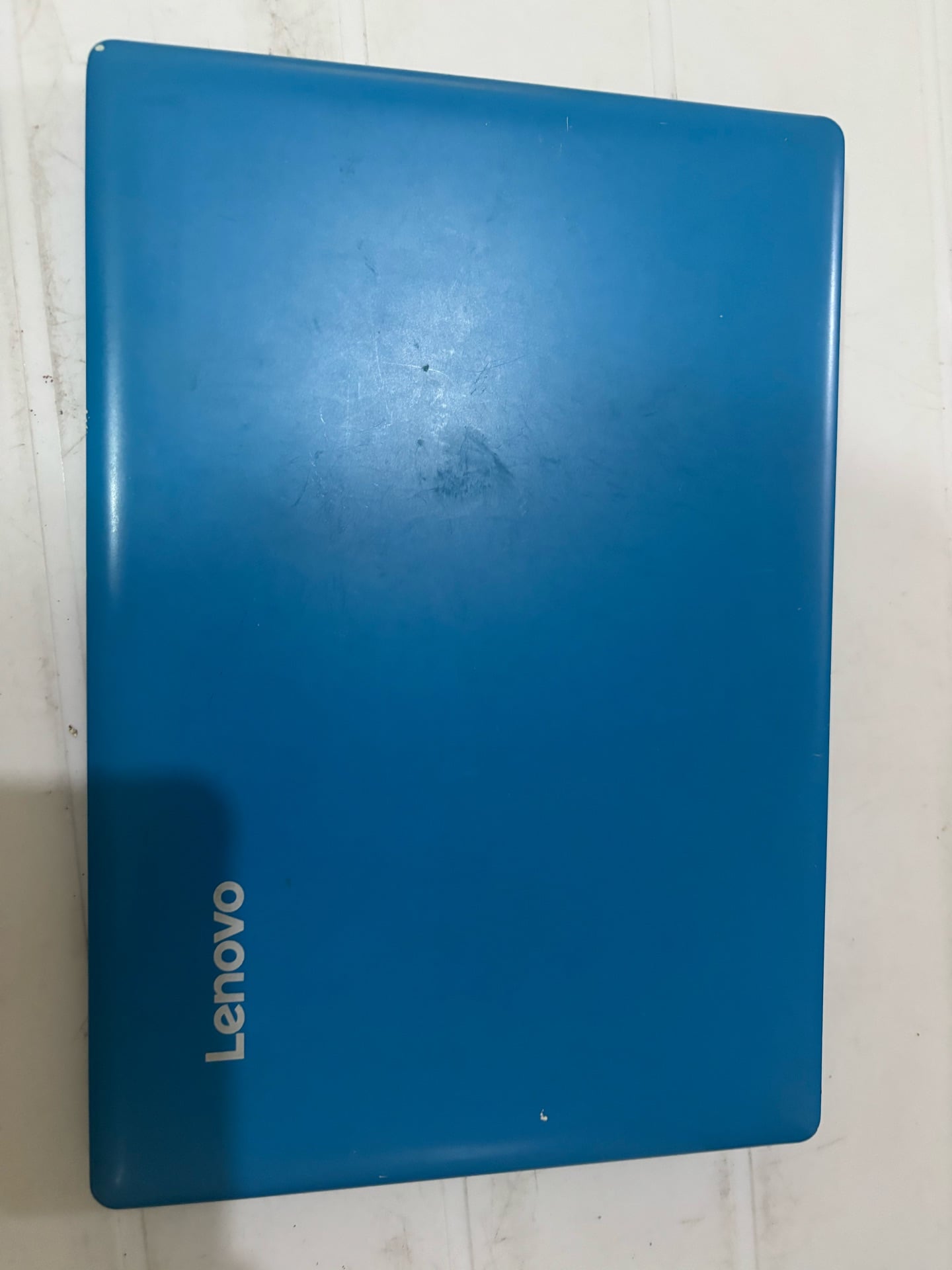 Lenovo- Ideapad - Image 1