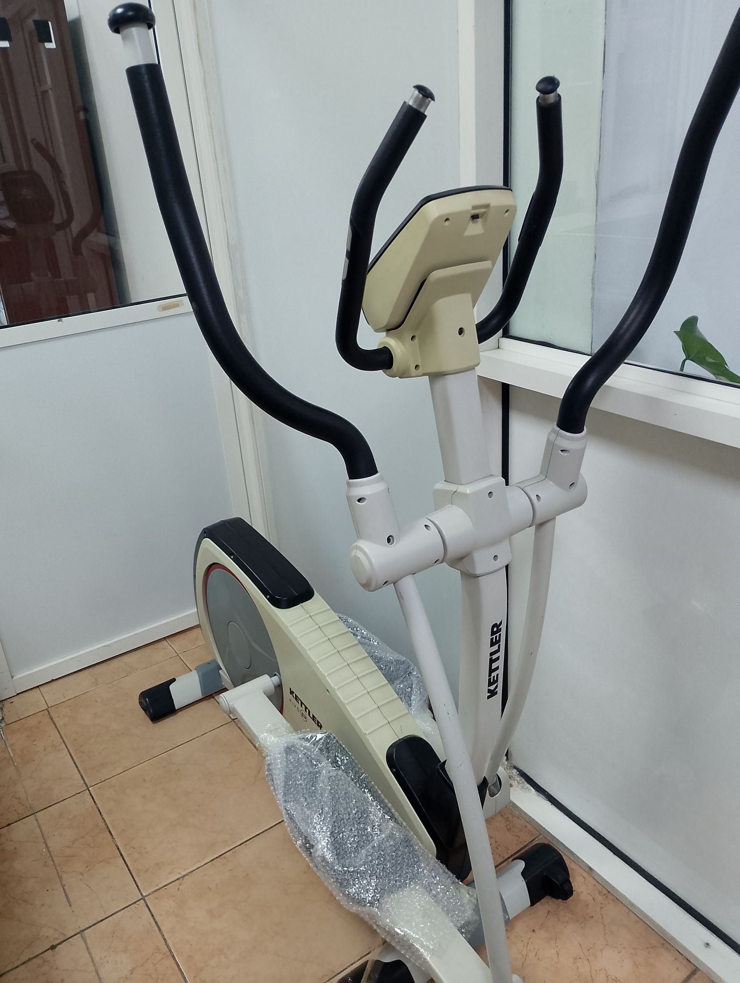 Kettler Elliptical Trainer  - Image 3