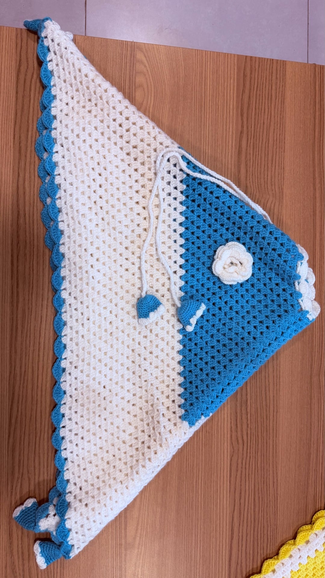 Woolen neck sweater for Girls Freesize - Image 4