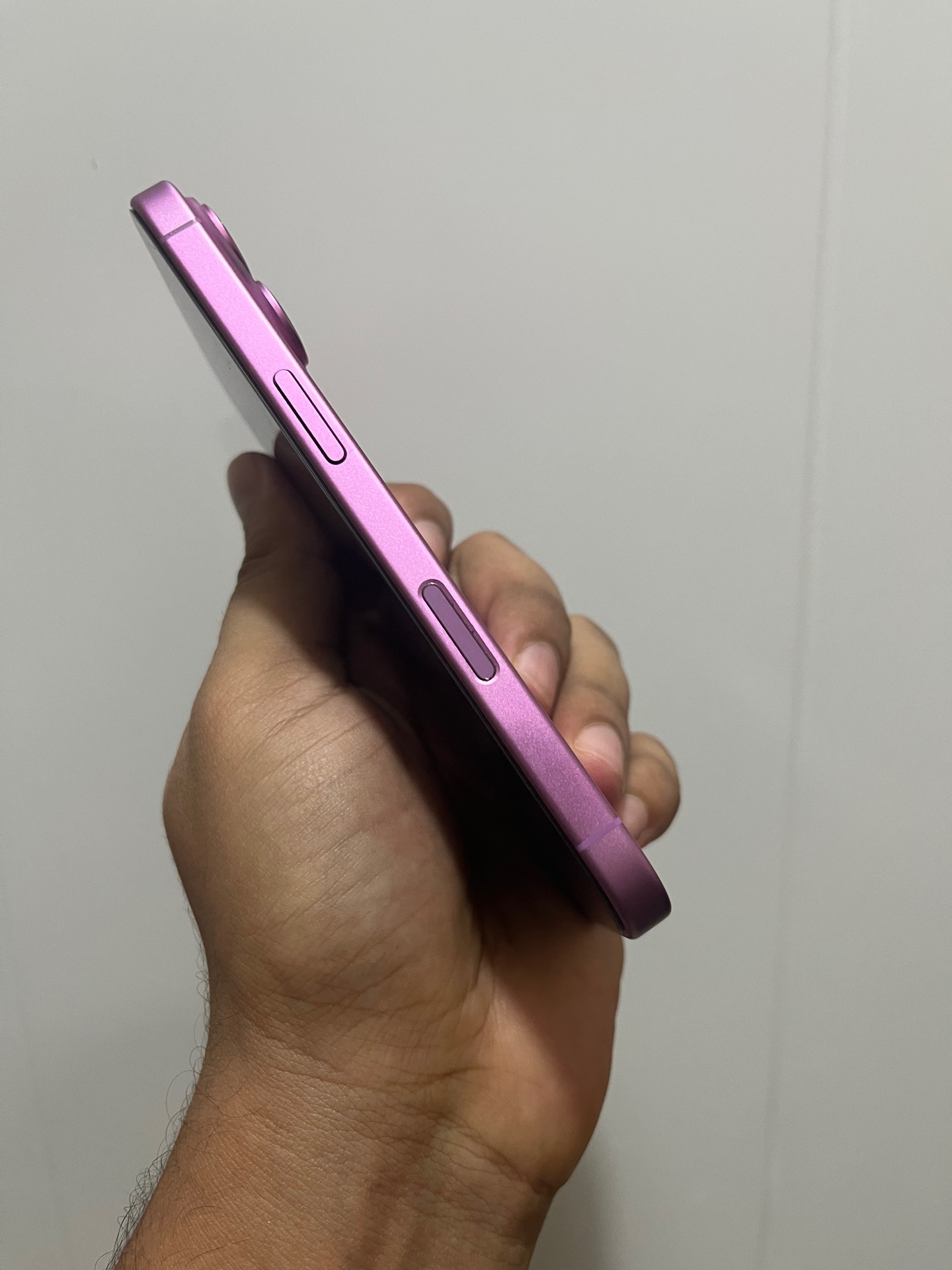iPhone 16 256gb battery 88% - Image 7