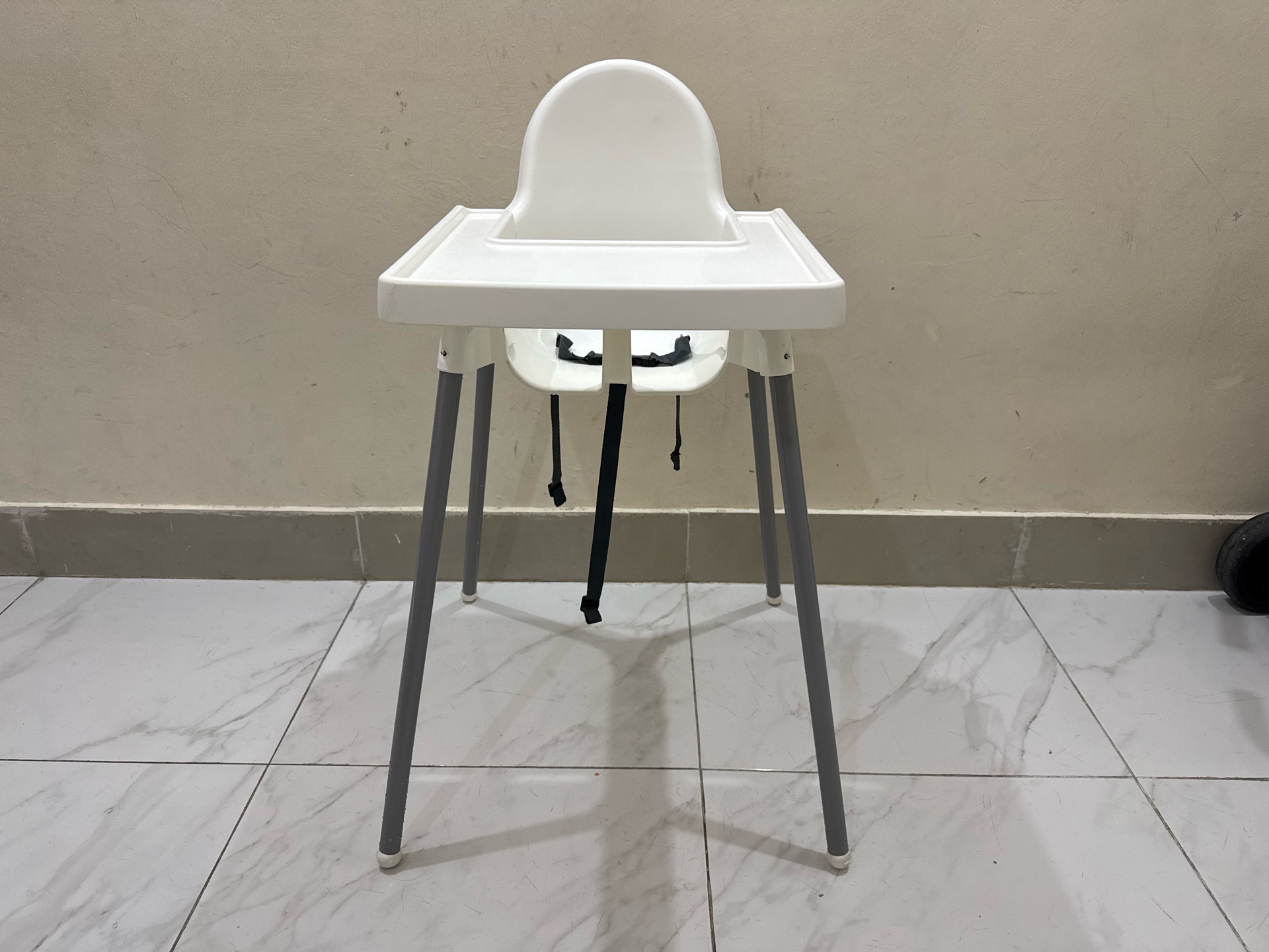Ikea baby high chair with tray / feeding chair - Image 3