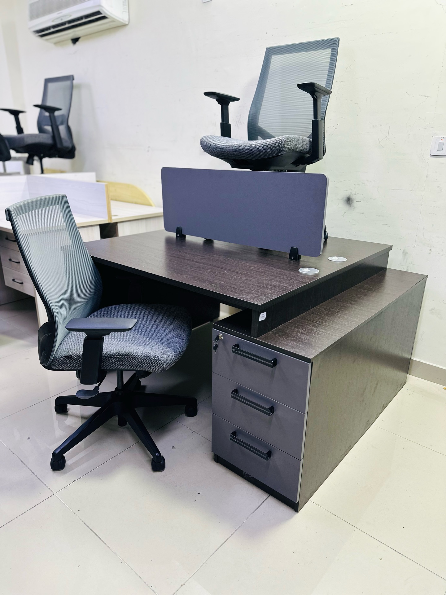 Used office furniture Selling Call — 33087737 - Image 2