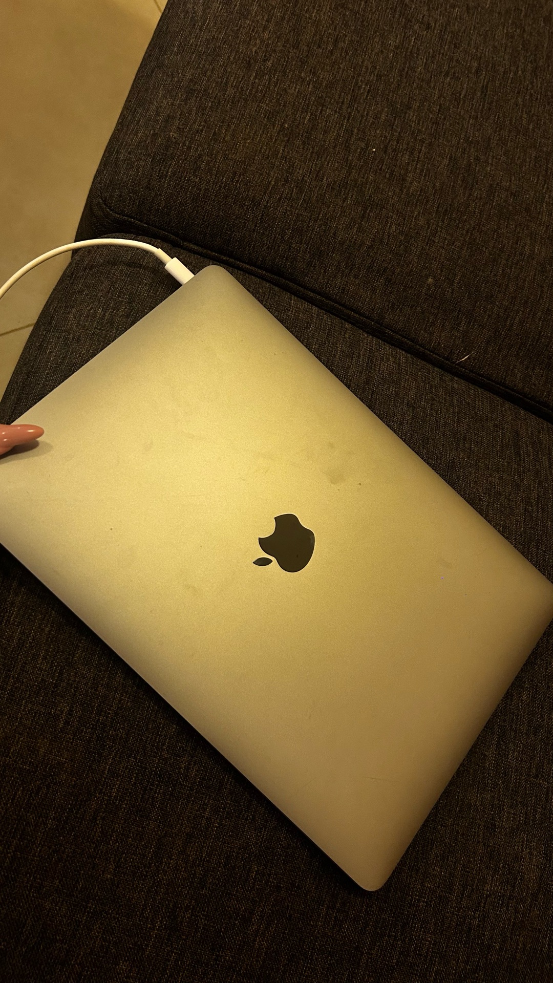 MacBook Air M1 - Image 4