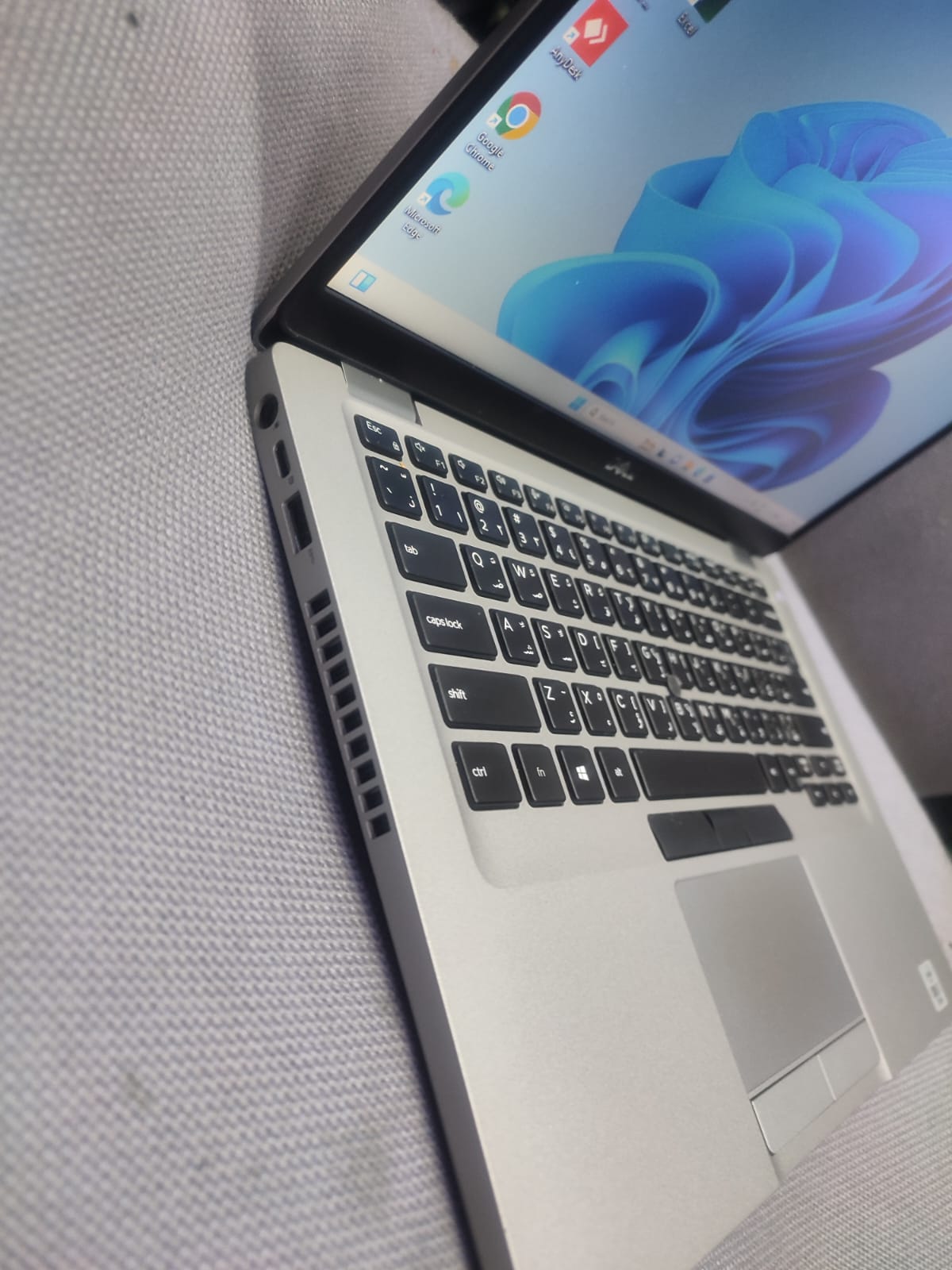 Available Laptop - Image 4
