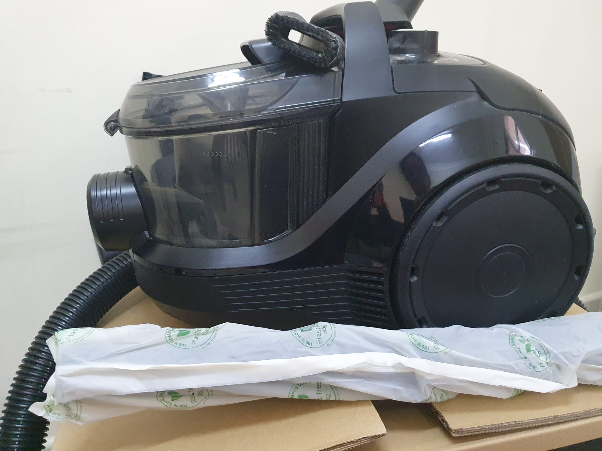 Bosch Bagless Vacuum Cleaner  - Image 2