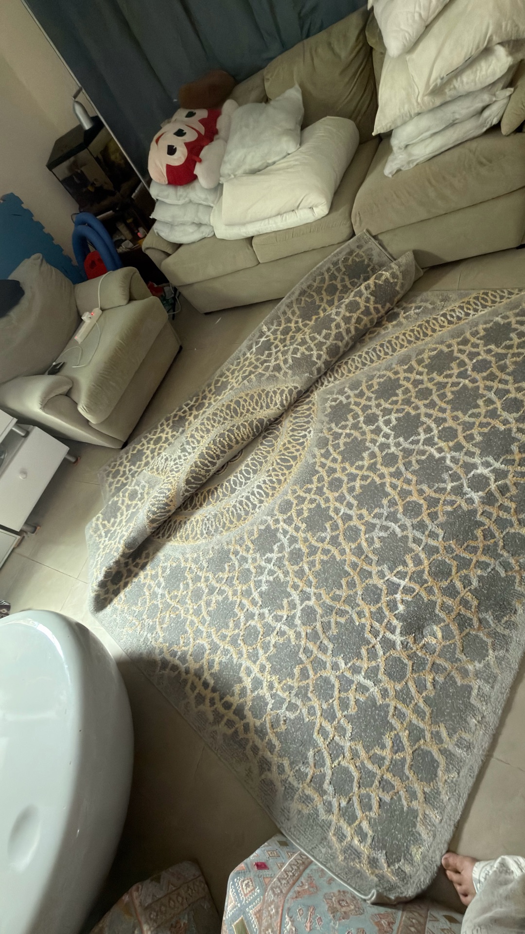 Carpet for sale - Image 2