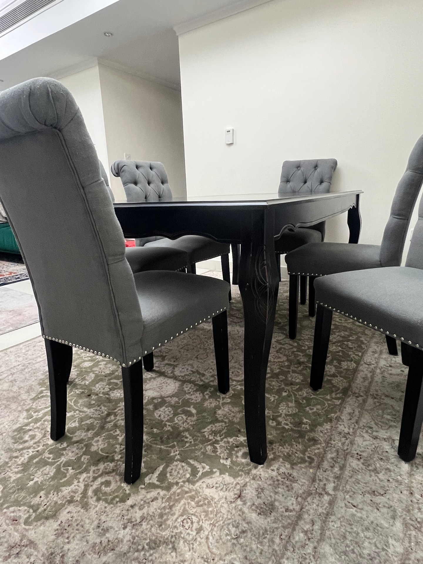 Tables, Chairs & Seating - Image 8