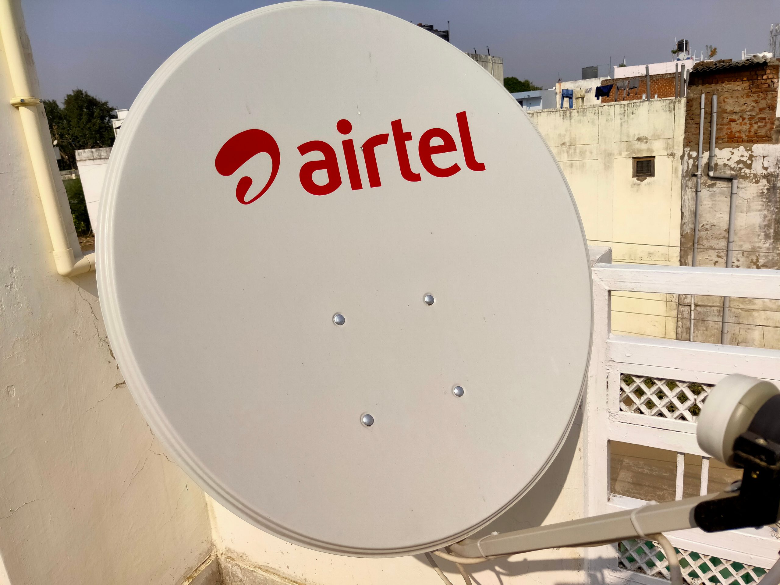 Satellite fix doha - Image 1