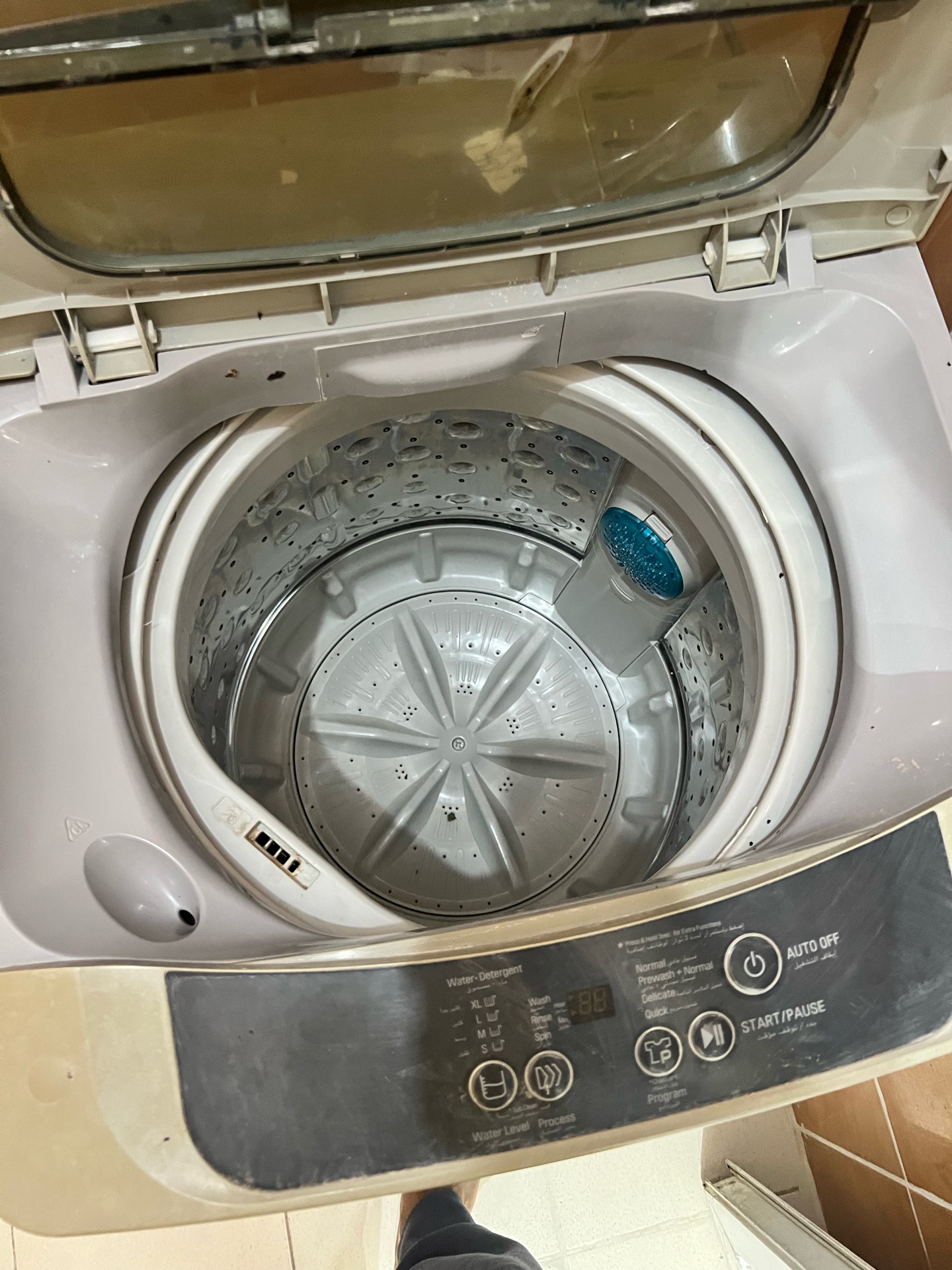 LG top load automatic washing machine 7kg - Image 2