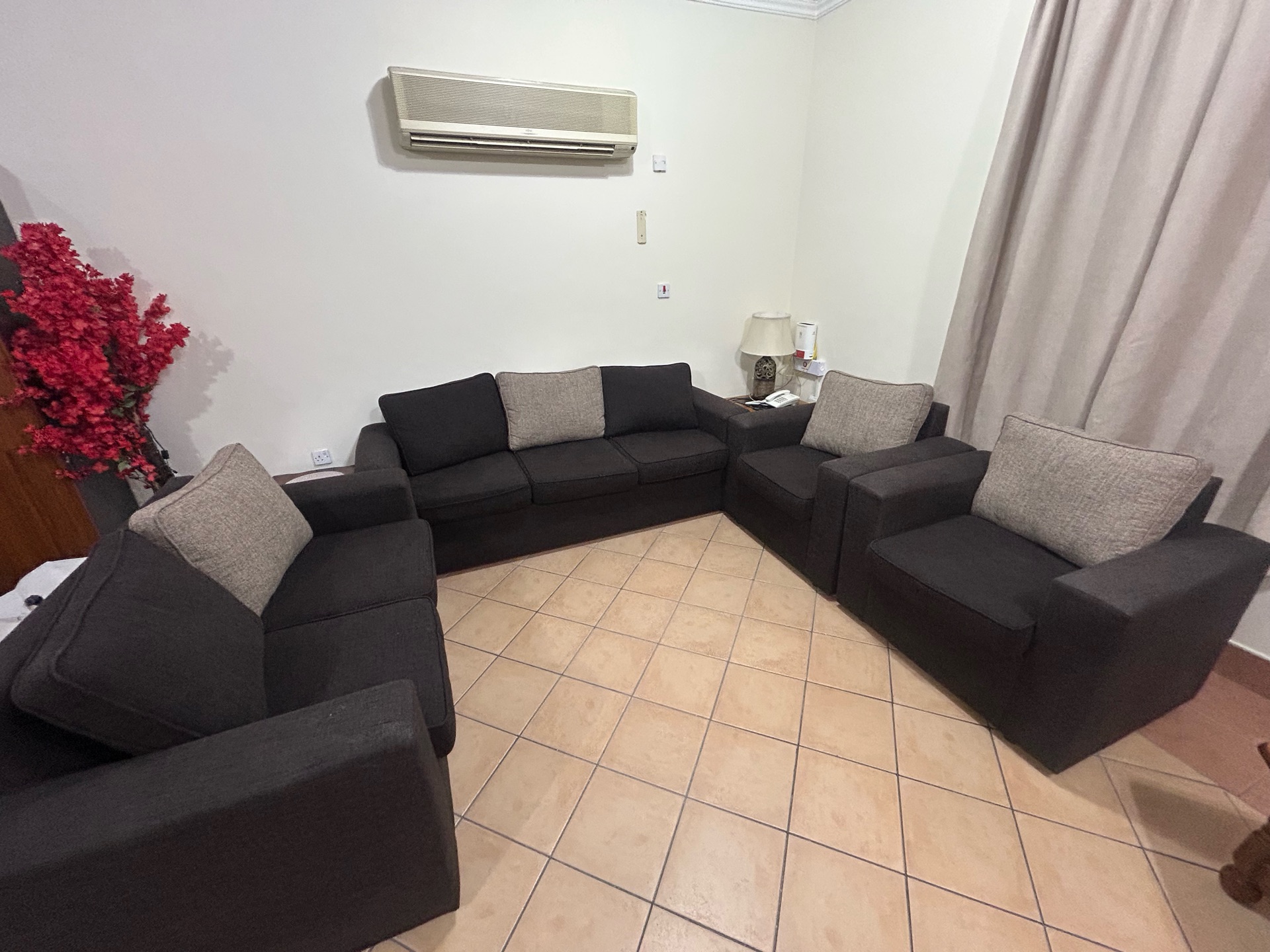 Comfortable sofa, good use - Image 3