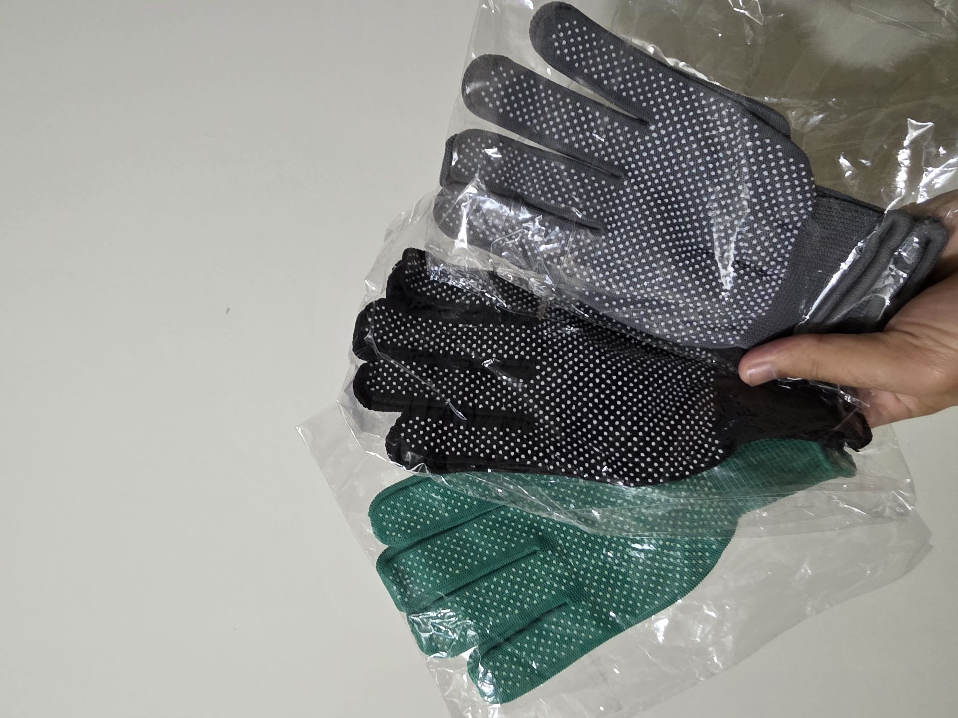 Sunsmart batting glove all colours available  - Image 2