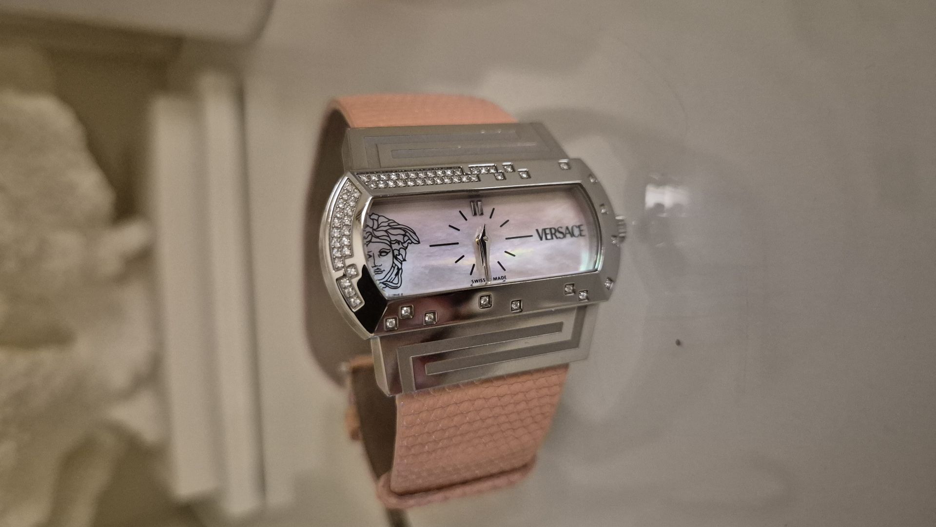 Versace original watch  - Image 3