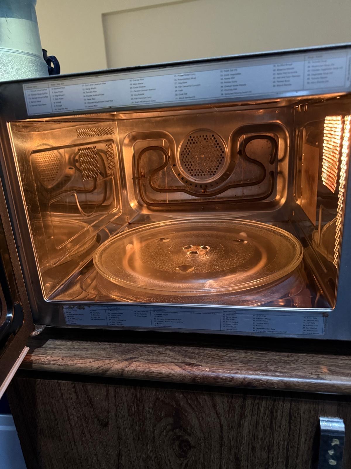 Microwave  - Image 2