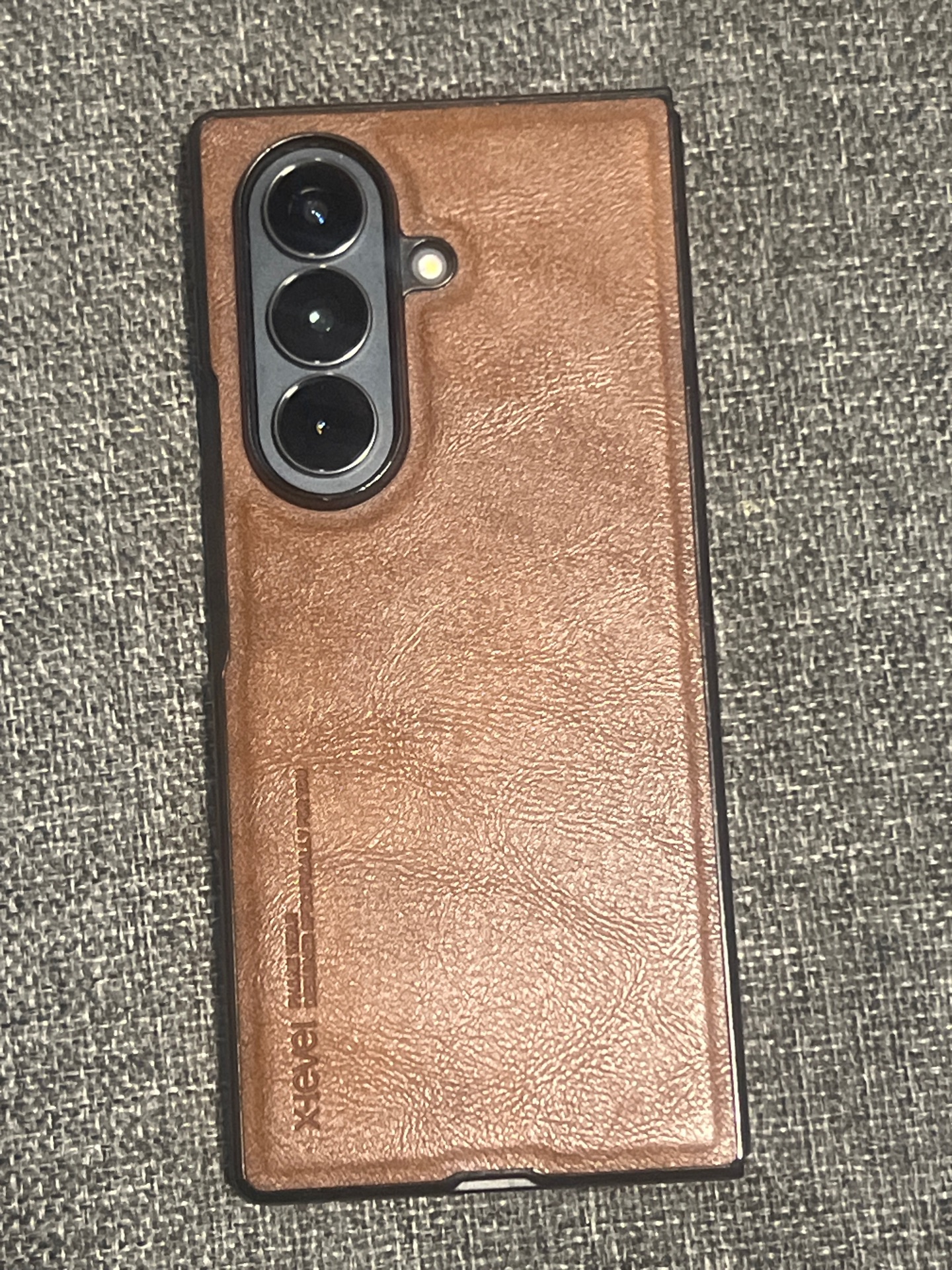Samsung Fold 7 for sale- Not used and under warranty - Image 4