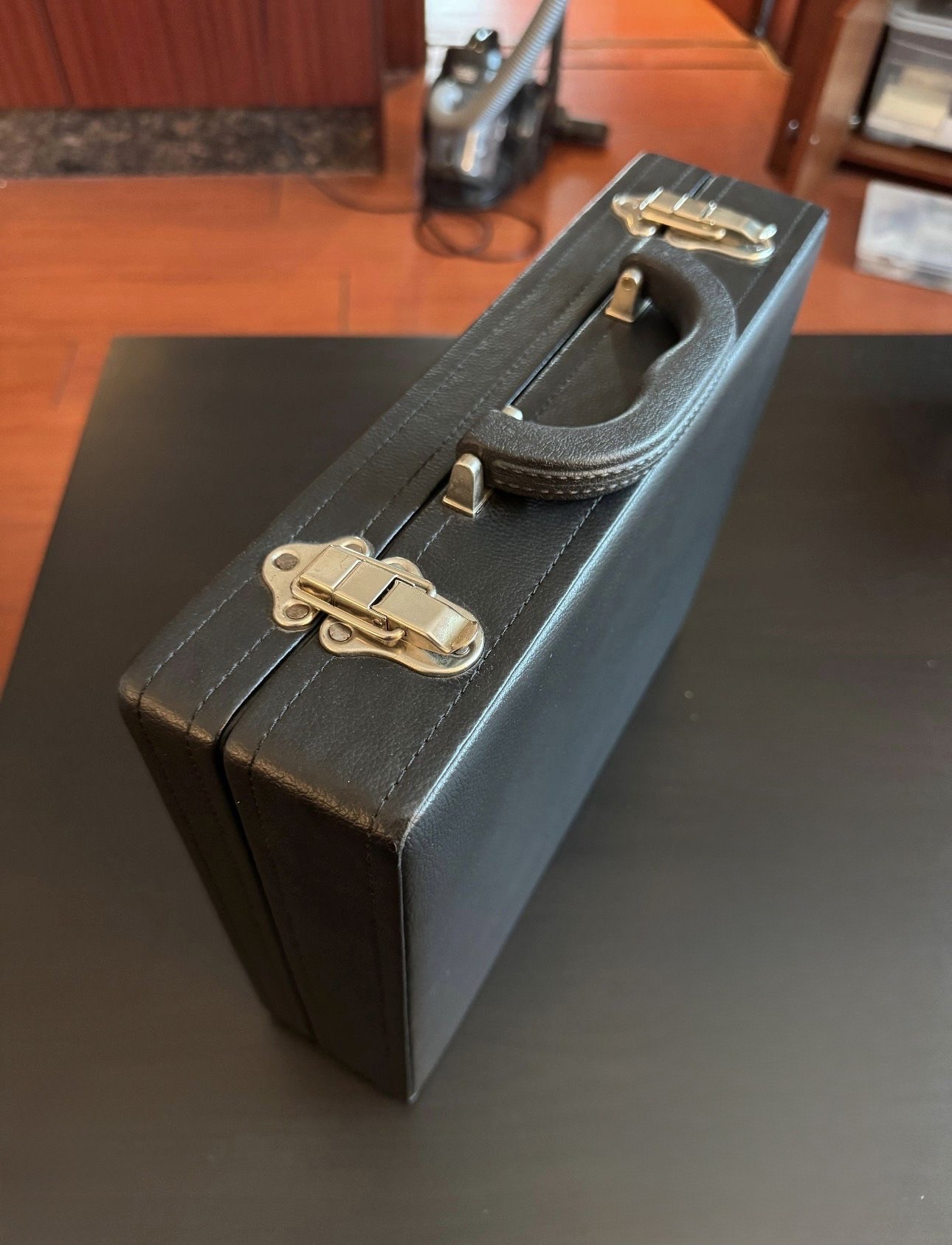 Handmade Luxury 15-Slot Watch Storage & Display Case - Briefcase Style - Image 2