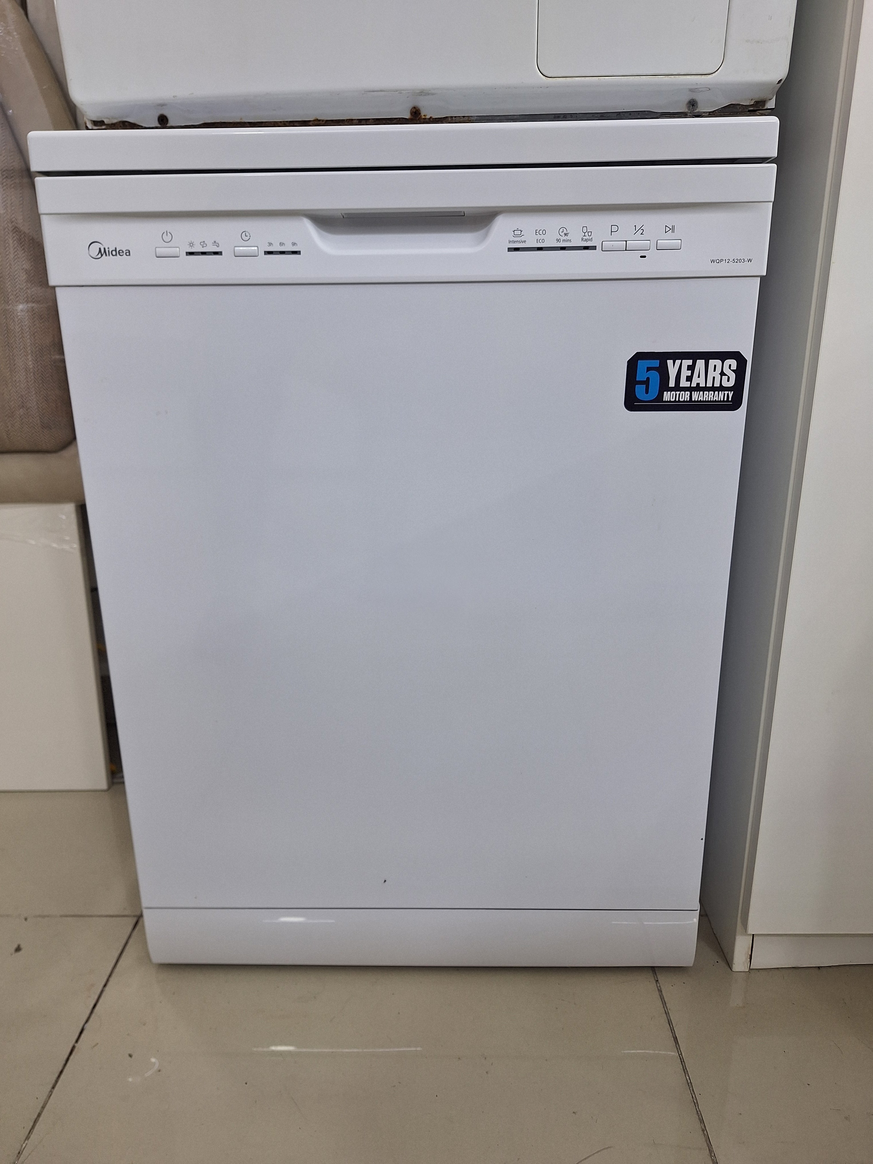 Dishwasher for sale  - Image 4