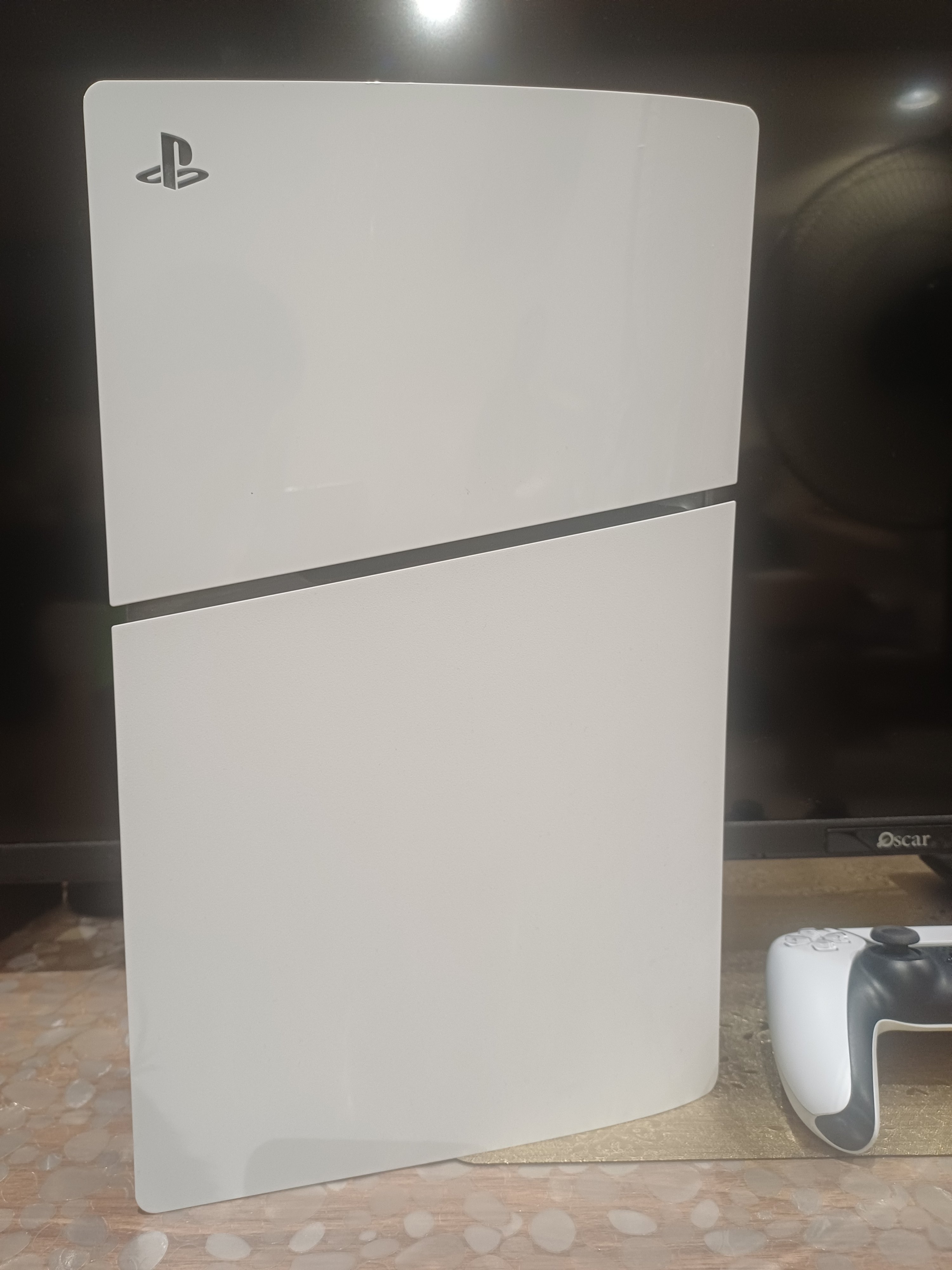 Digital PS5- 1TB - excellent condition  - Image 4