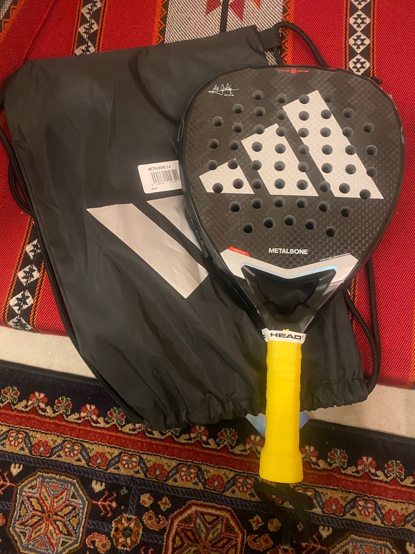 Adidas Metalbone 2025 padel racket - Image 9