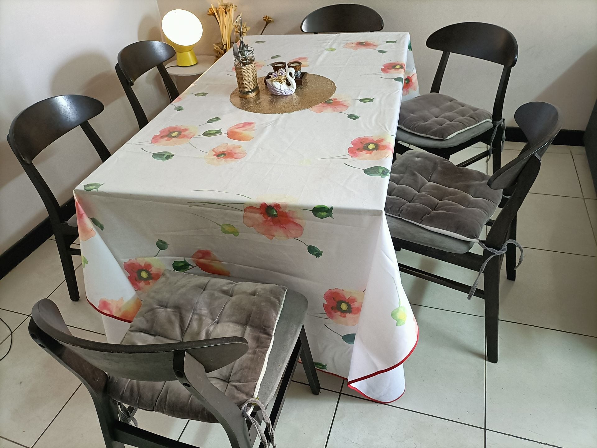 Home centre 6 seater dining table - Image 6