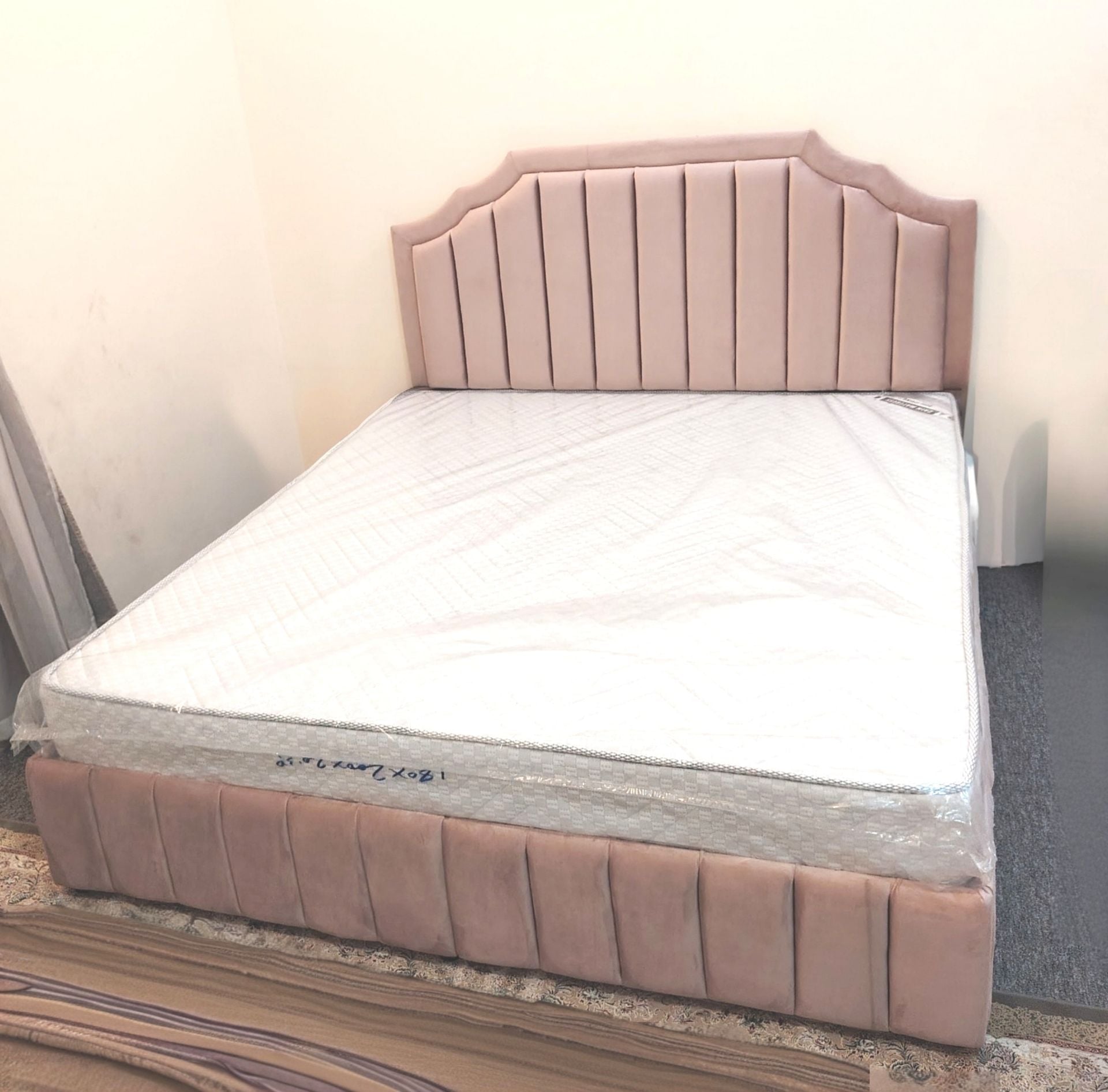 New bedroom set selling in Qatar 30032896 - Image 10