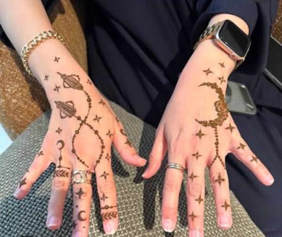 Henna design  - Image 5