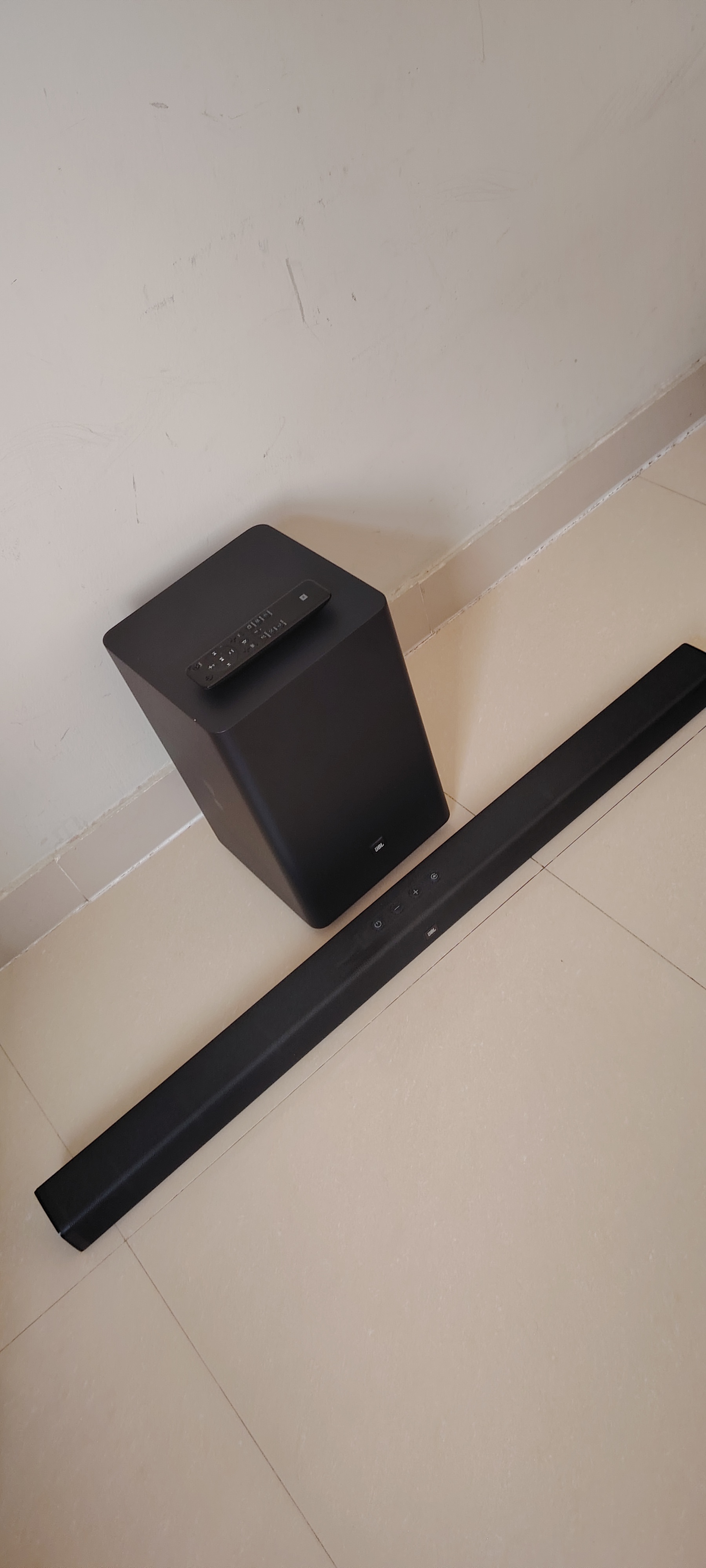 جهاز صوت JBL مع سماعة فرعية لاسلكية 2.1 - Image 7