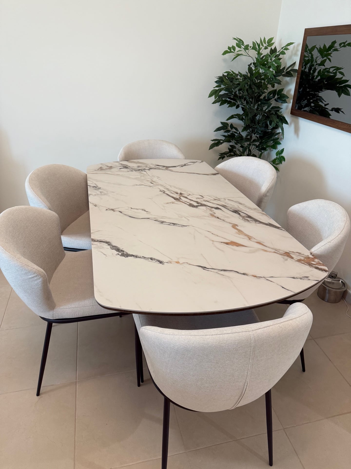 Ceramic dining table + 6 chairs - Image 4