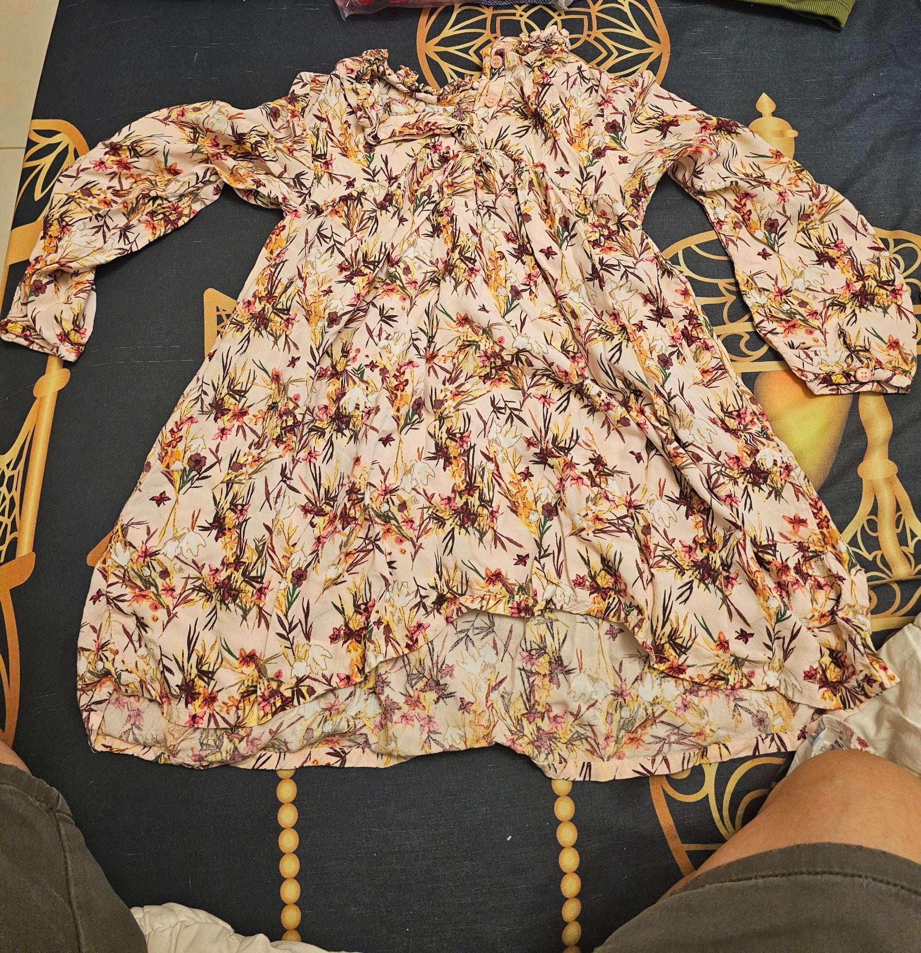 Selling Clothes 1 to 3 years old todler with free potty training toilet - Image 2