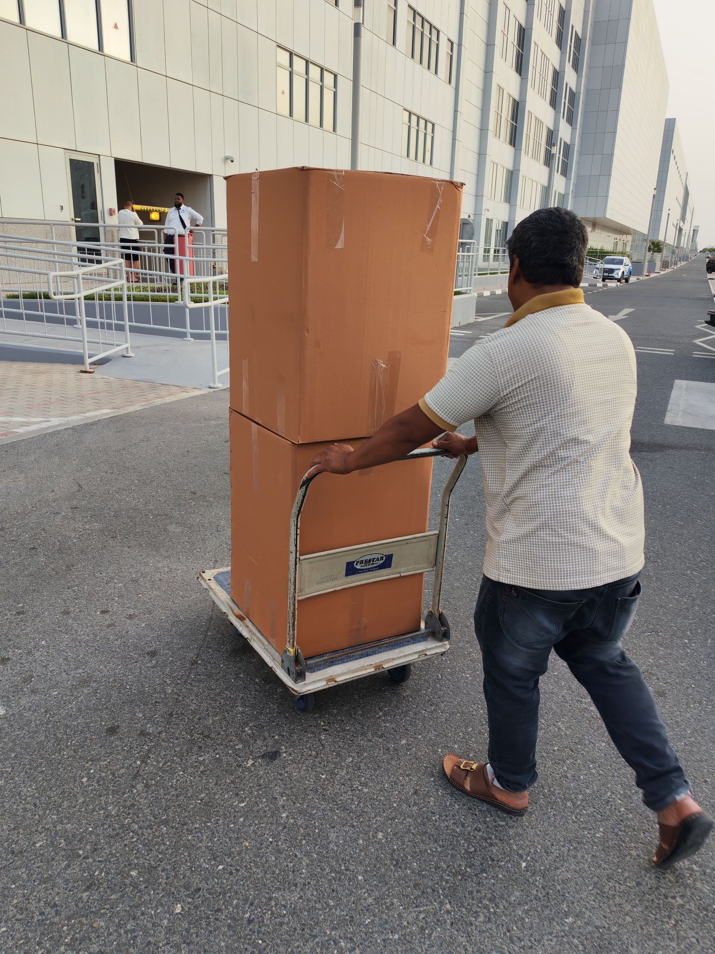 Moving Shifting Packaging Service Qatar - Image 5