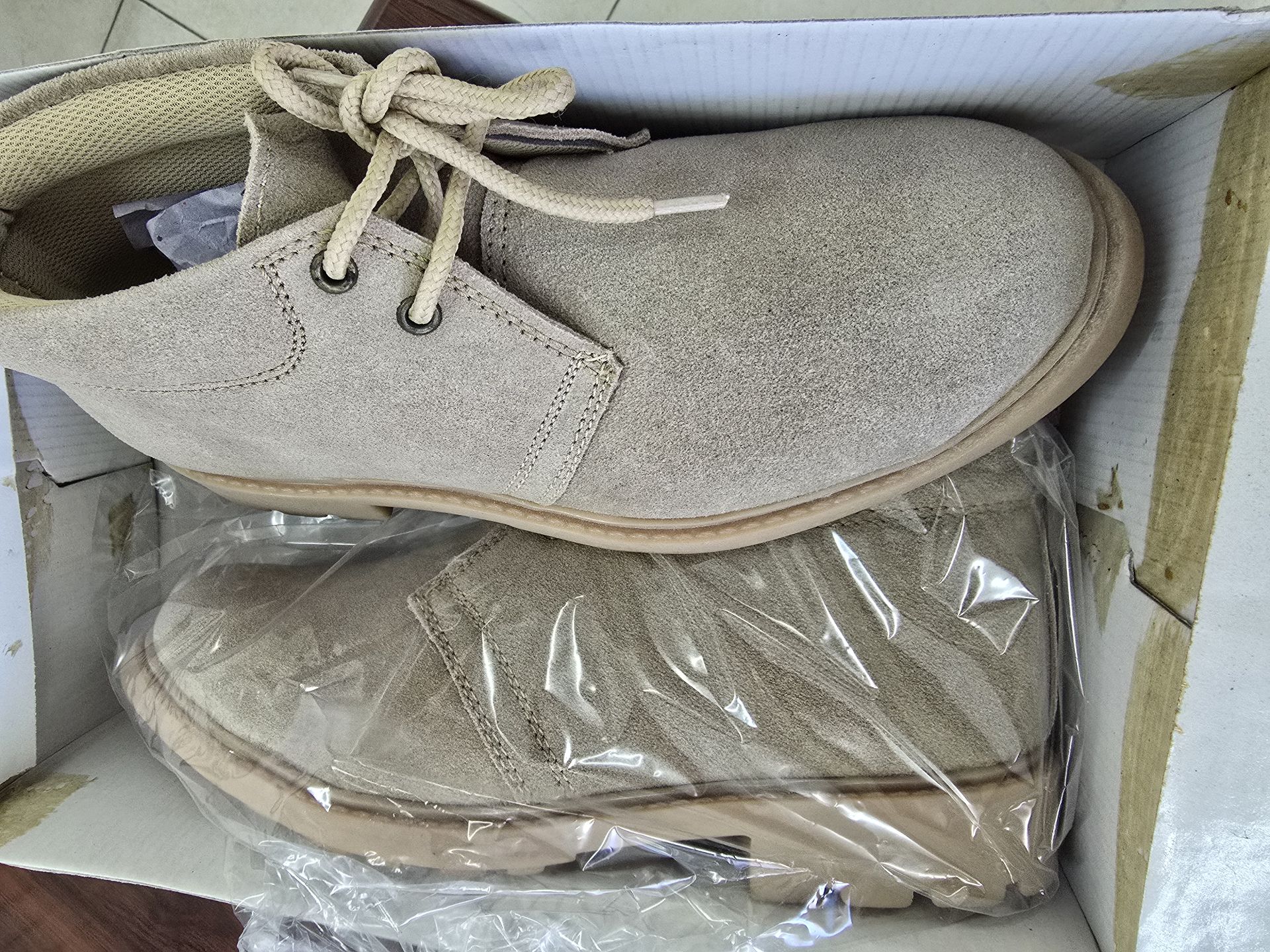 New Men Boots - Image 1