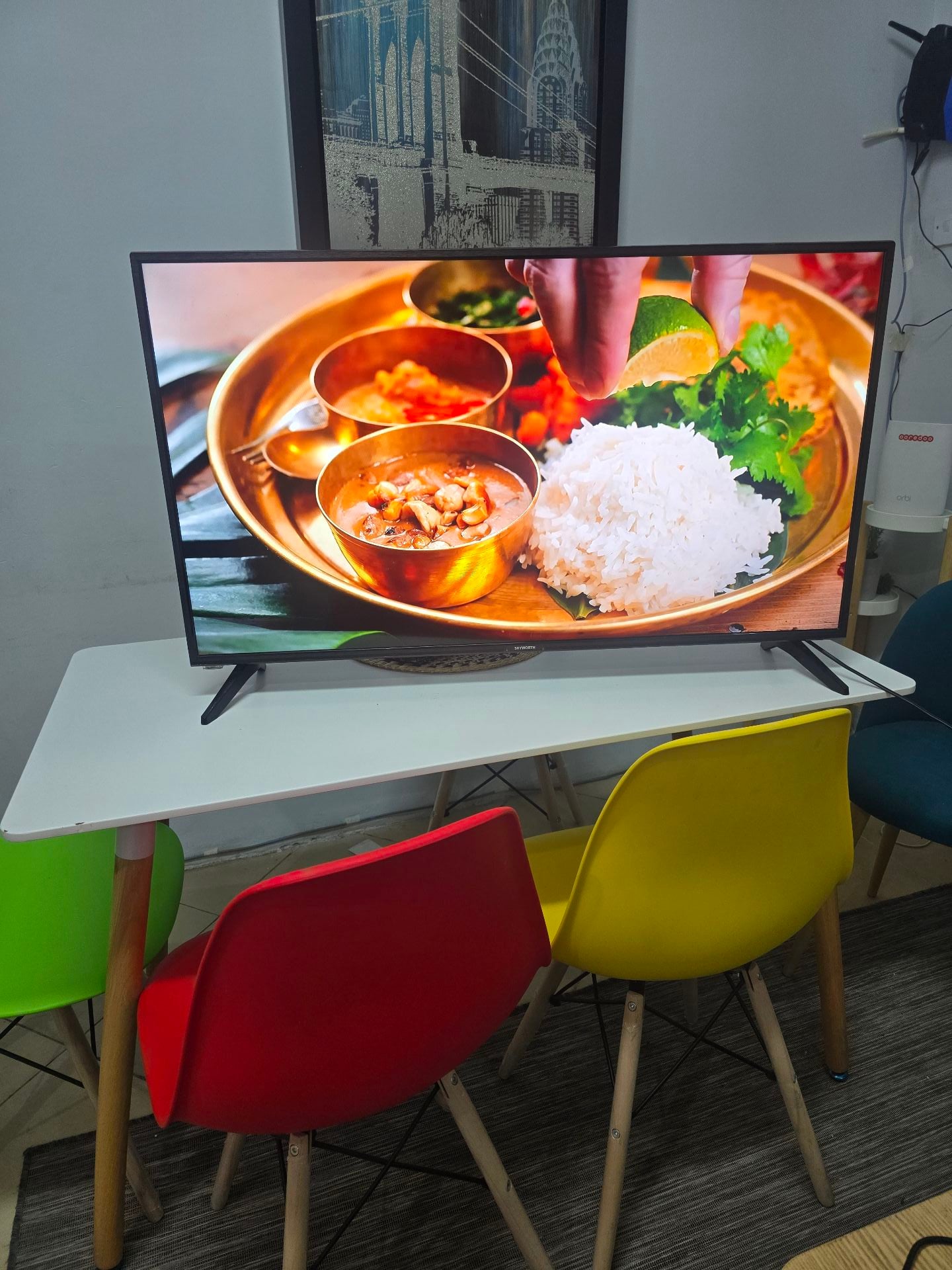 SKYWORTH 42" SMART ANDROID - Image 3