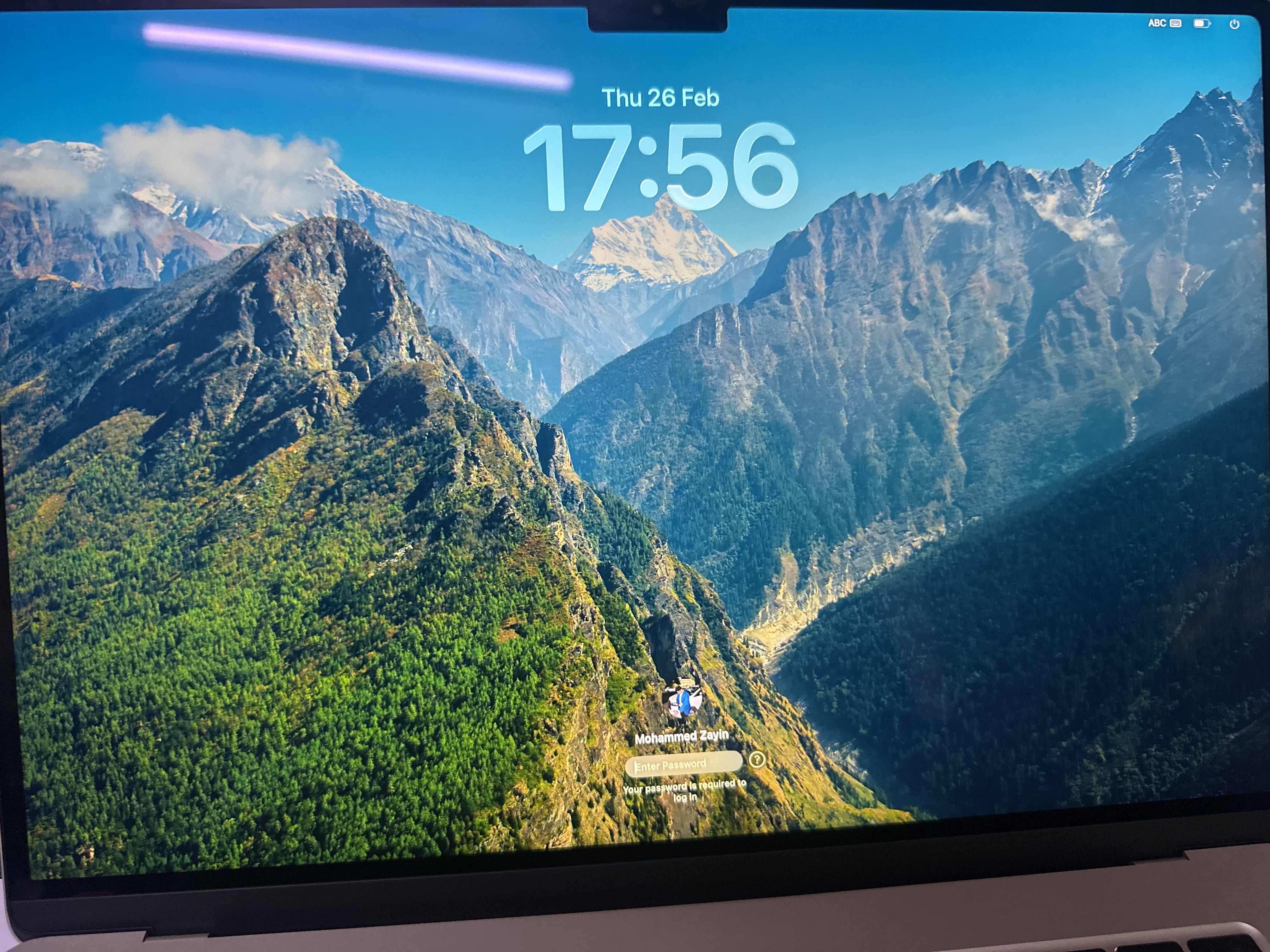 Macbook air 15  - Image 4