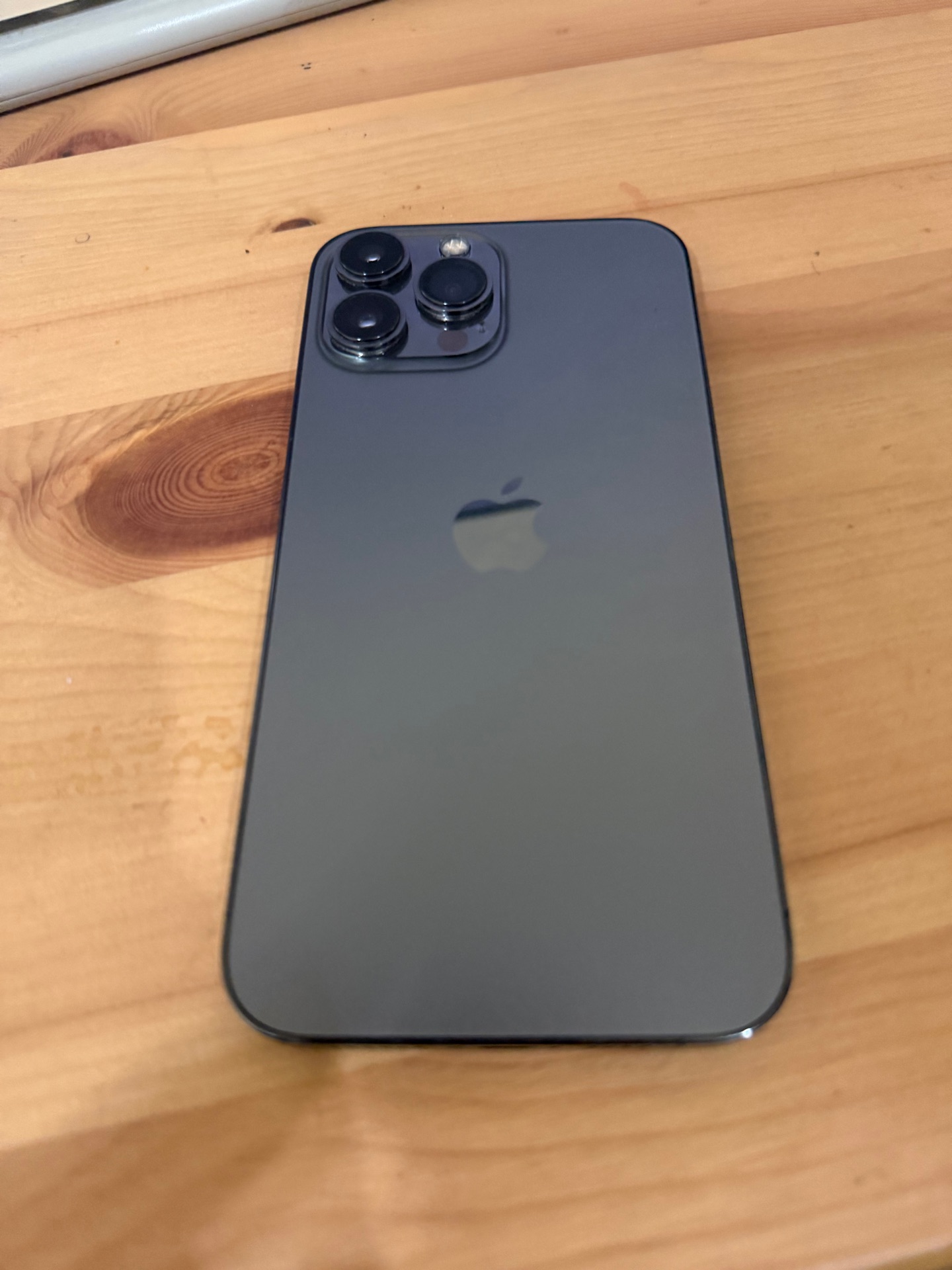 iPhone 13 Pro Max  - Image 3