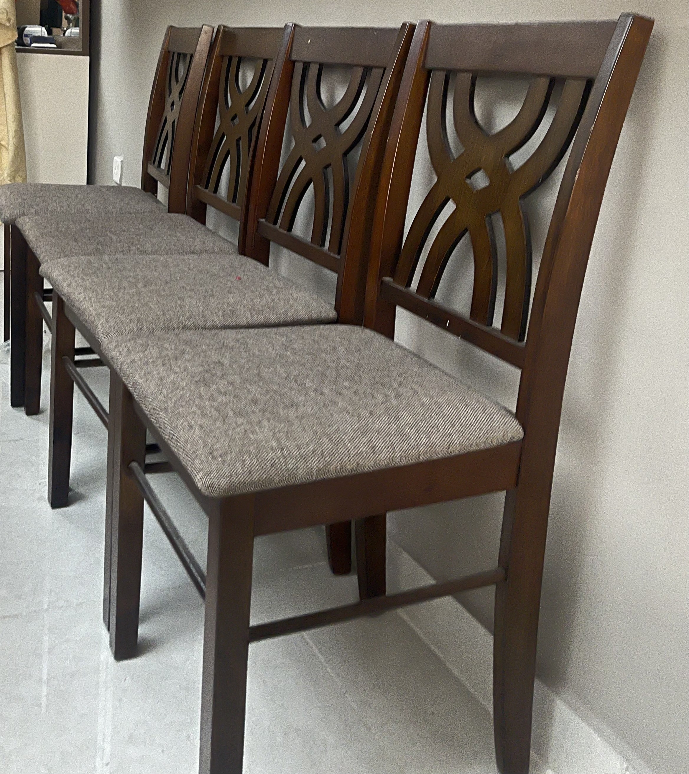 Use House Hold items for Urgedt sale - Image 6