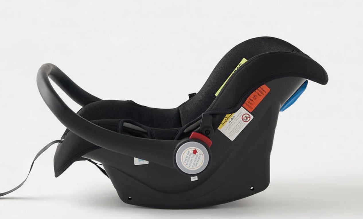 Infant Car seat - Image 4