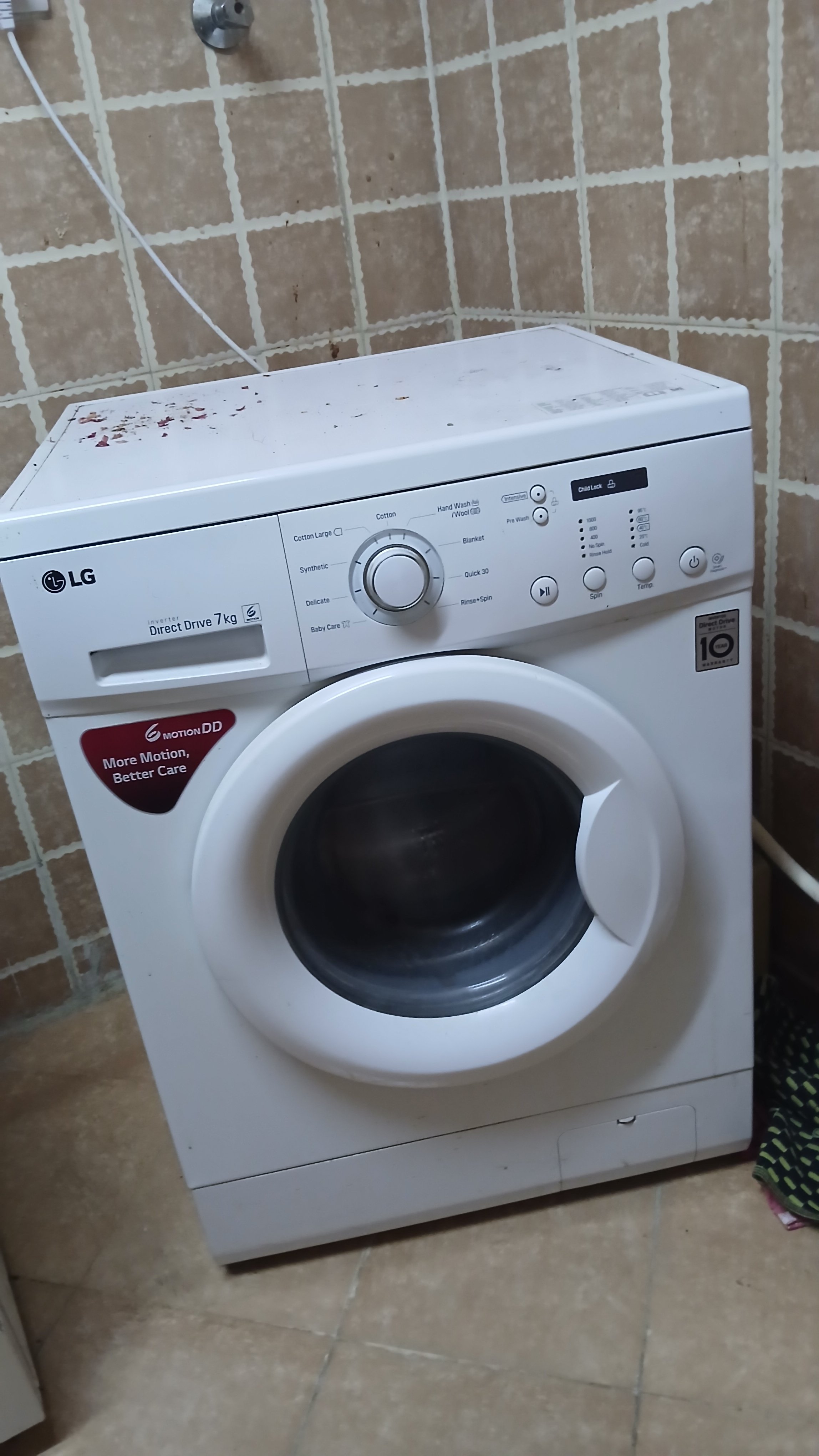 Lg washing machine good working condition  - Image 3