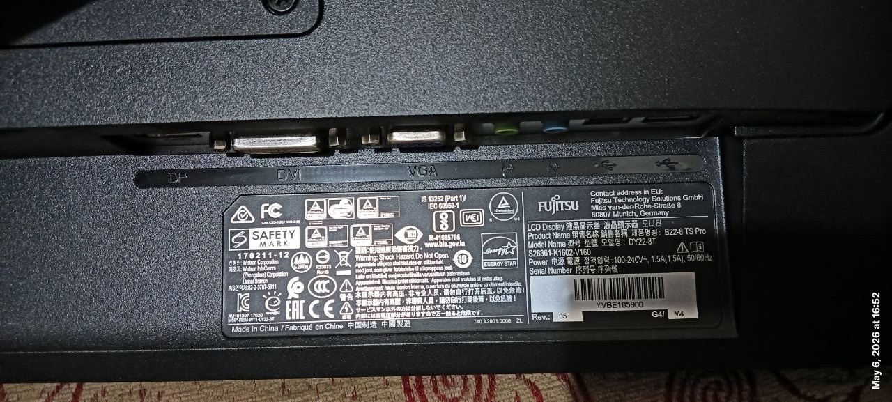 For sale Fujitsu Monitor 21.5 inch Model B22-8 TS Pro - Image 5
