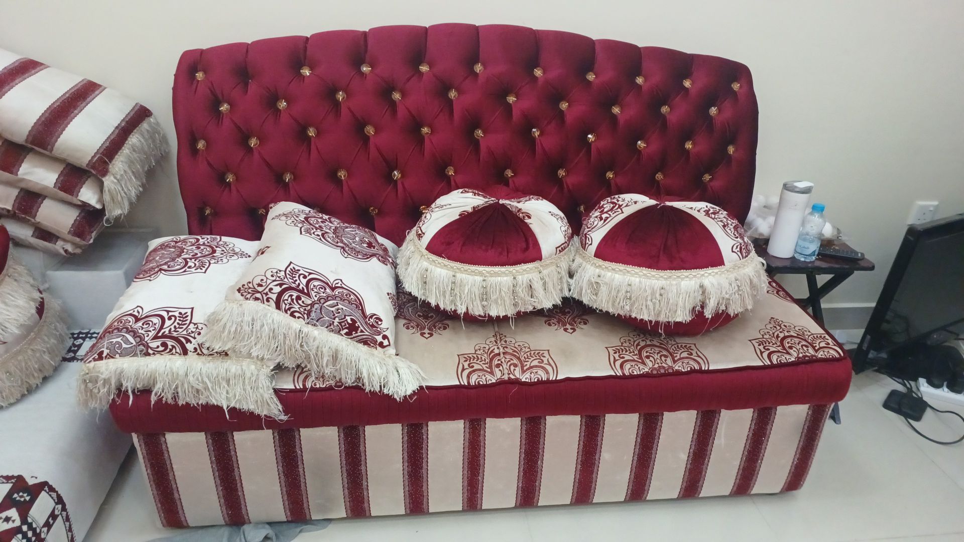 Sofa - Image 3