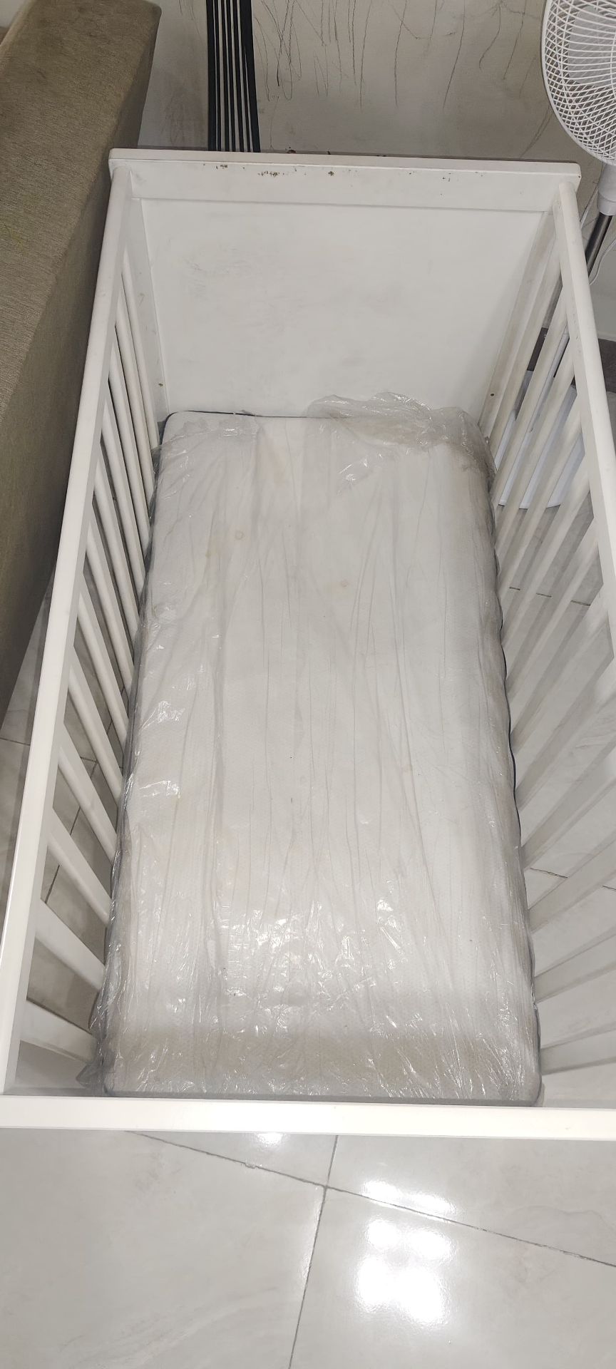 Ikea crib for a new born or infant for sale  - Image 2