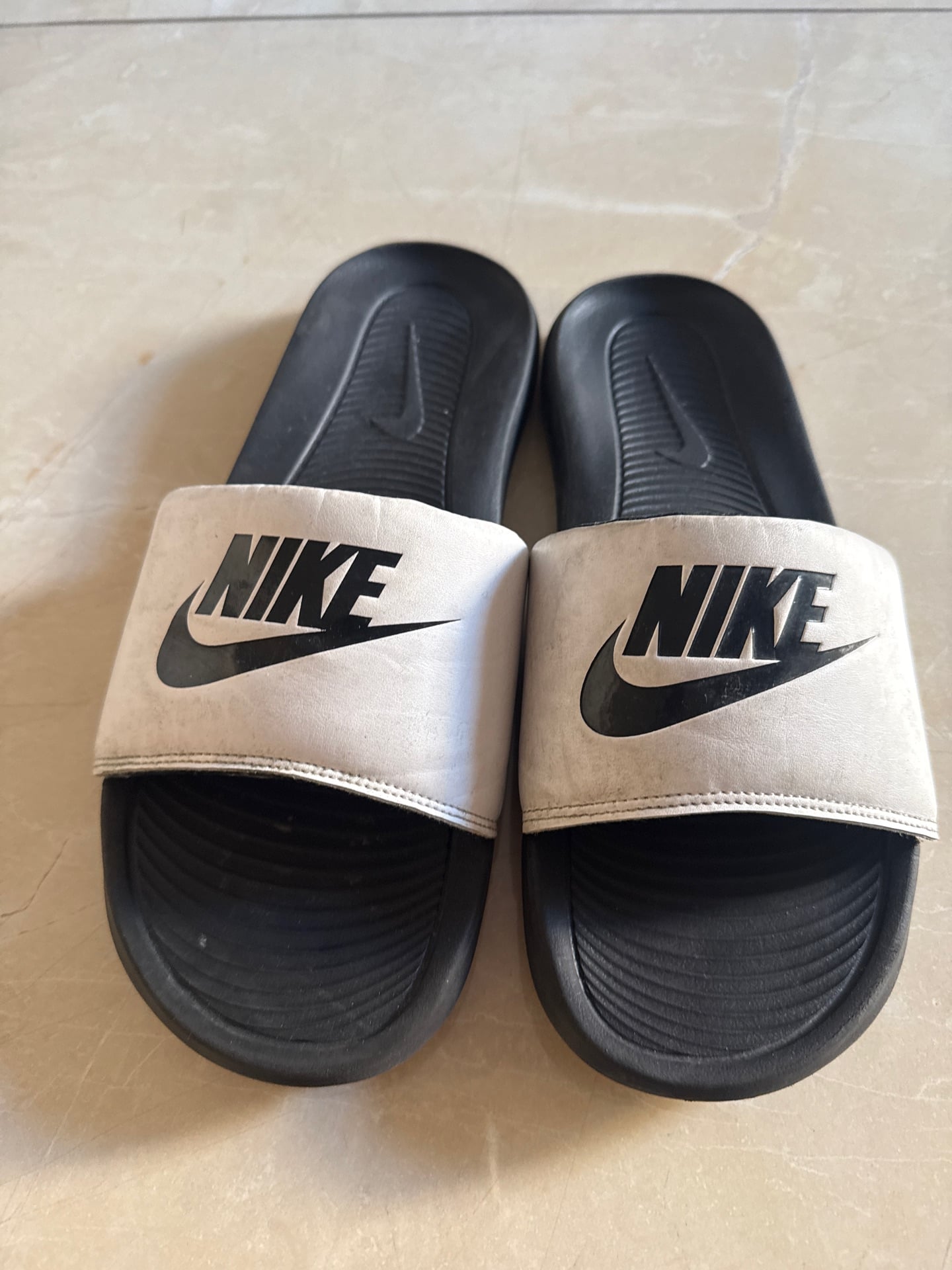 Nike shoes and Nike slipper - real - Image 1