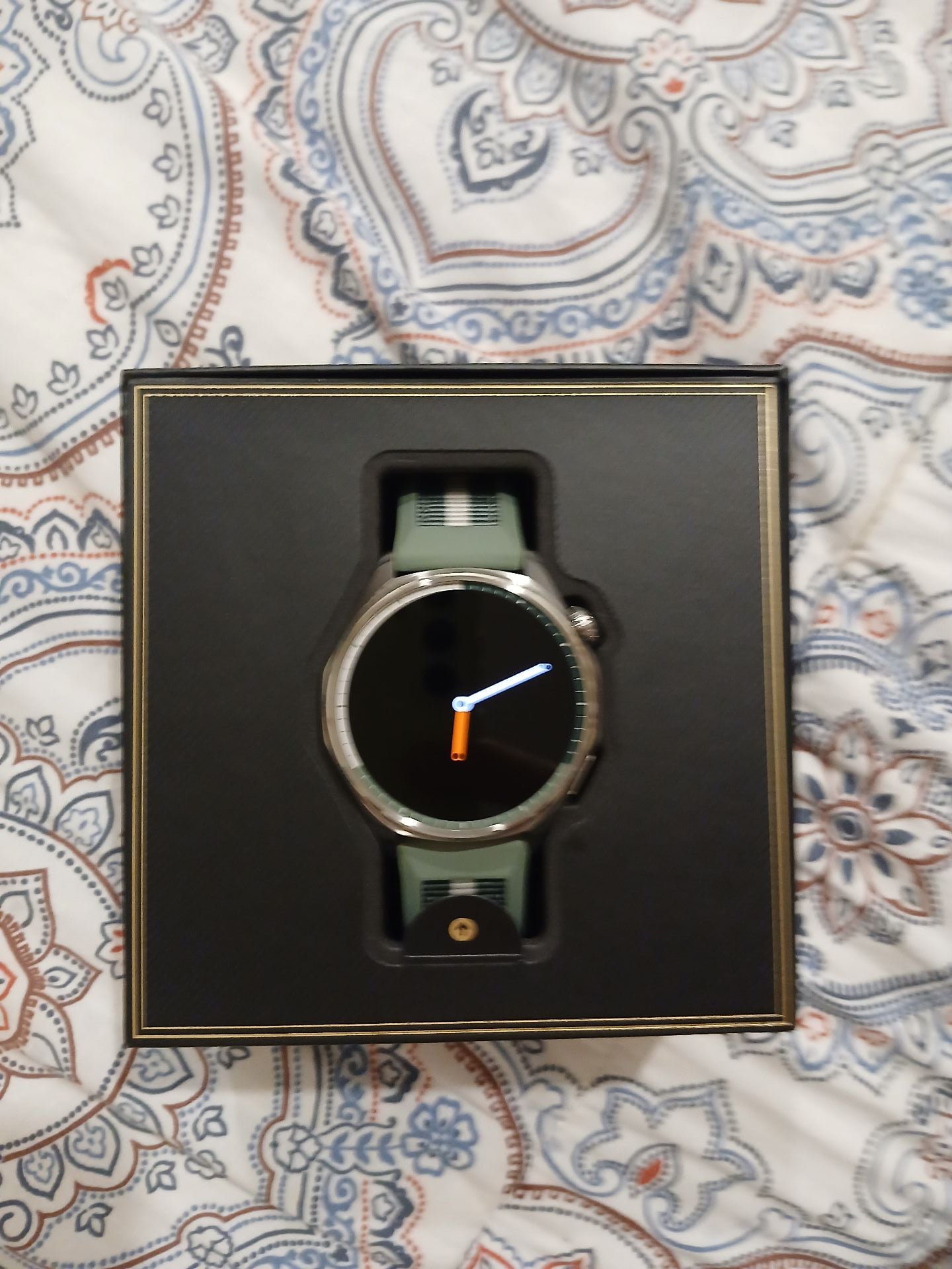 Huawei watch gt 6 with free extra strap and 2 year warranty - Image 1